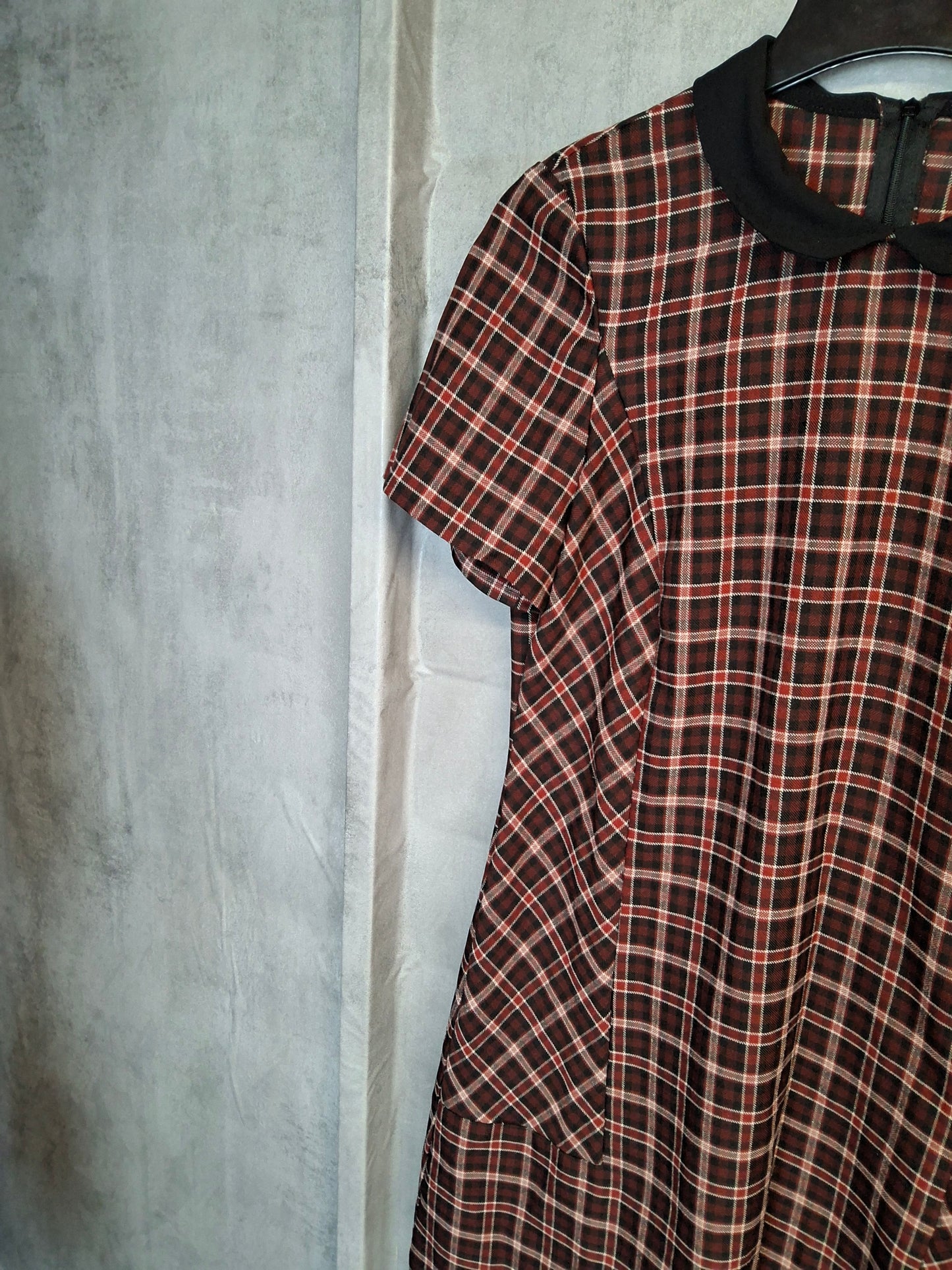 George Red & Black Tartan Collared Dress | Size 12 | Plaid Knee-Length Dress | Vintage Vibes