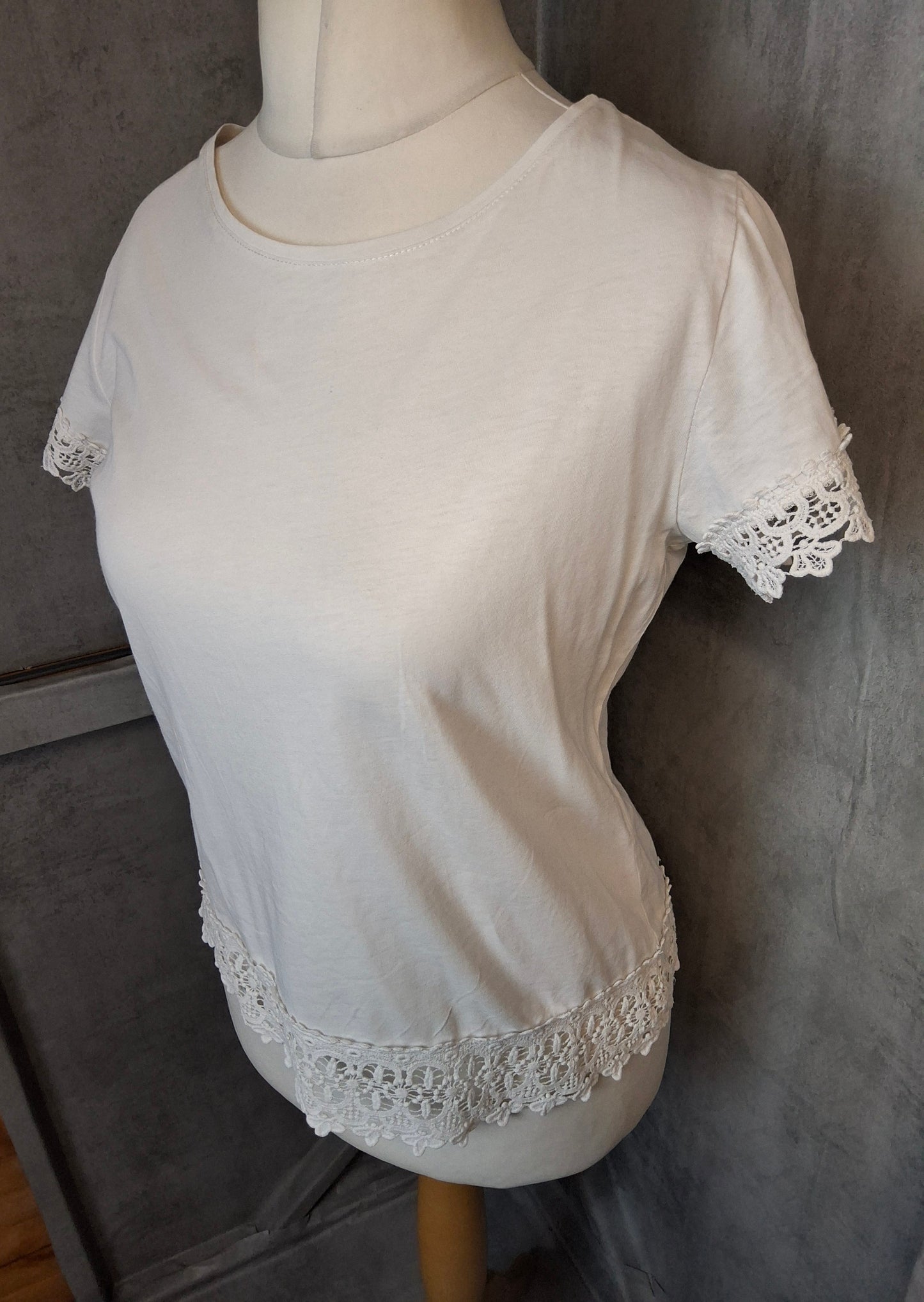 Dorothy Perkins White Cotton Lace Trim T-Shirt | Size 12 | Short Sleeve Feminine Top
