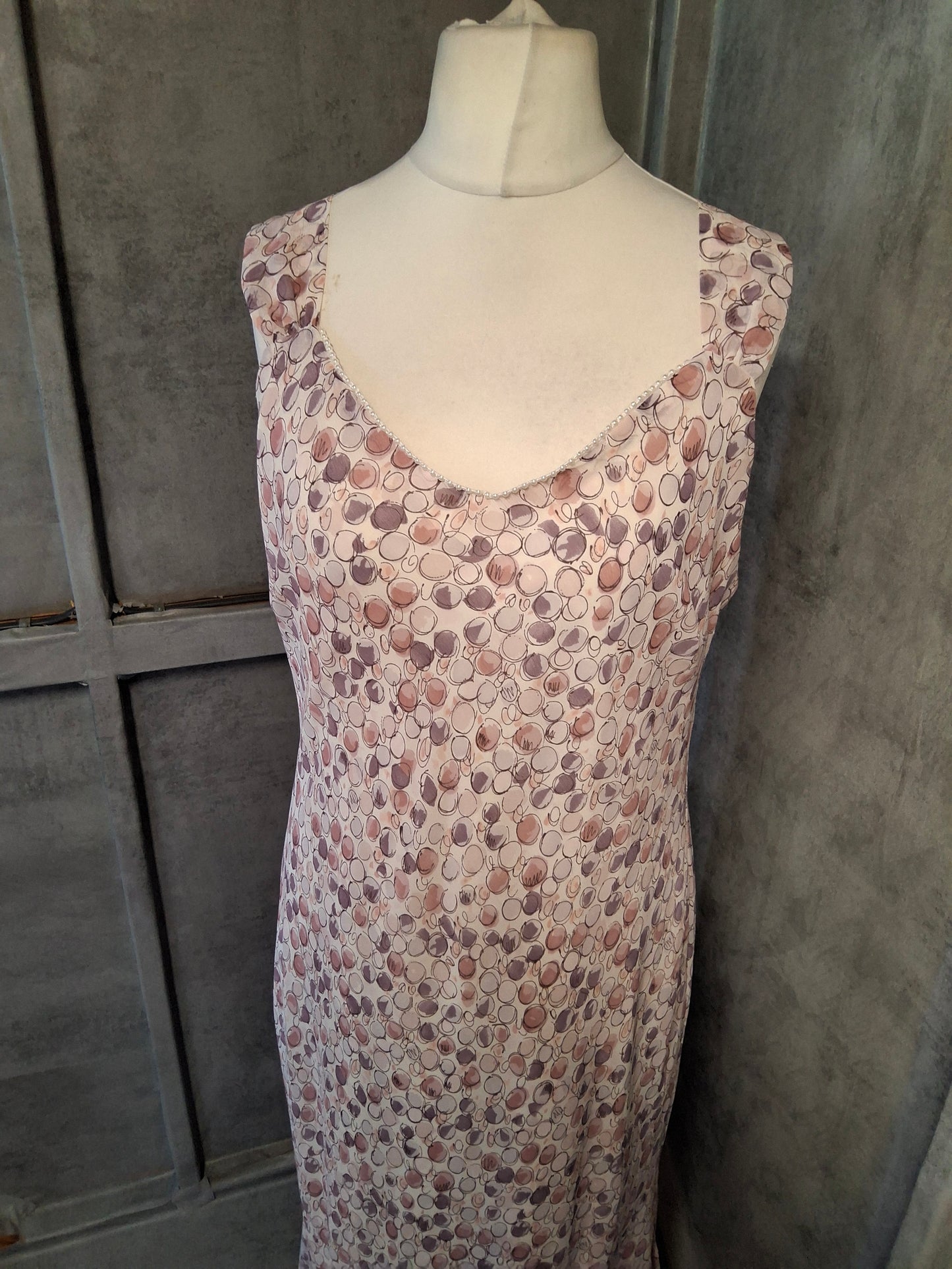 BHS Petite Polka Dot Midi Dress โ Beaded & Floaty | Size 20 fits UK 18/20