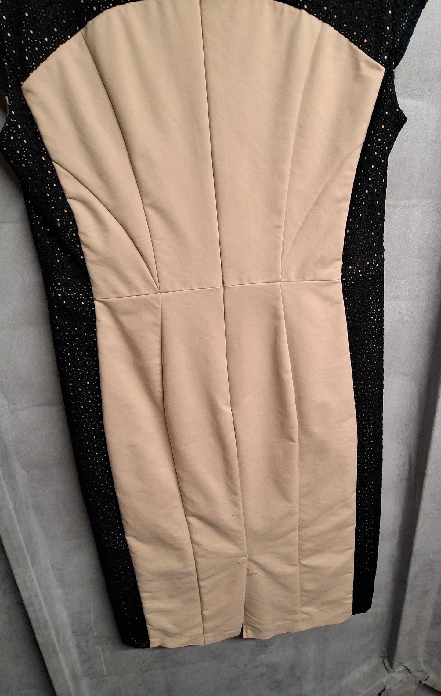 Autograph Beige & Black Pencil Dress – Size 10 – V-Neck Midi