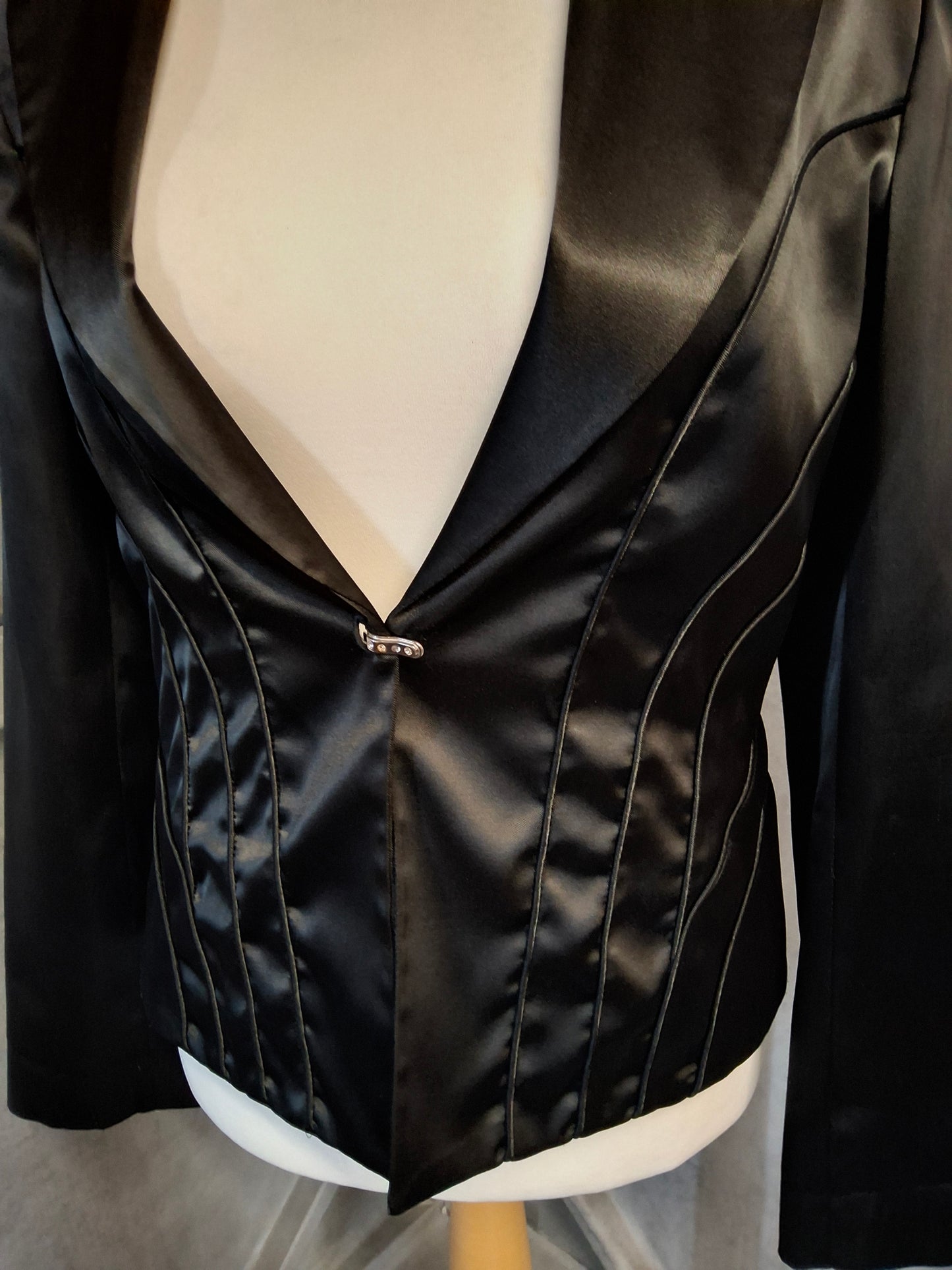 Morgan De Toi Black Satin Fitted Blazer – Size M (UK size 10/12) – Y2K Silky Tailored Jacket