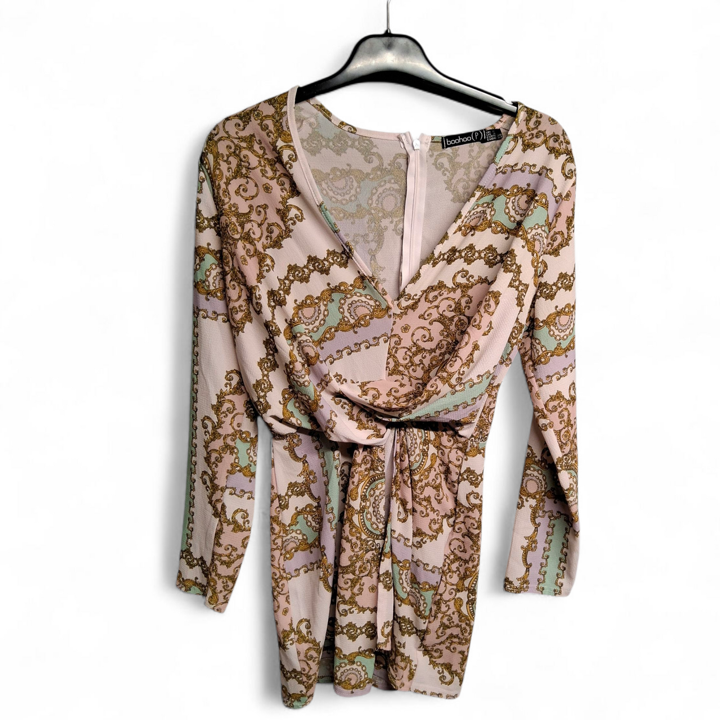 Boohoo Petite Light Pink Patterned Mini Dress | Knot Wrap Front | Long Sleeves | V-Neck | Size 8