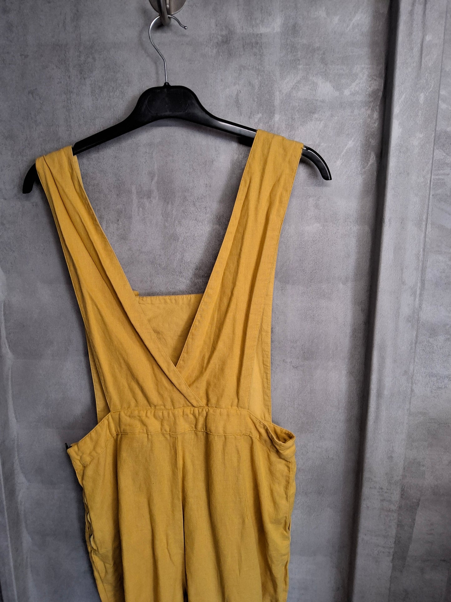 Zara Yellow Cropped Dungaree Jumpsuit | Linen Blend | Size L (UK size 12/14)