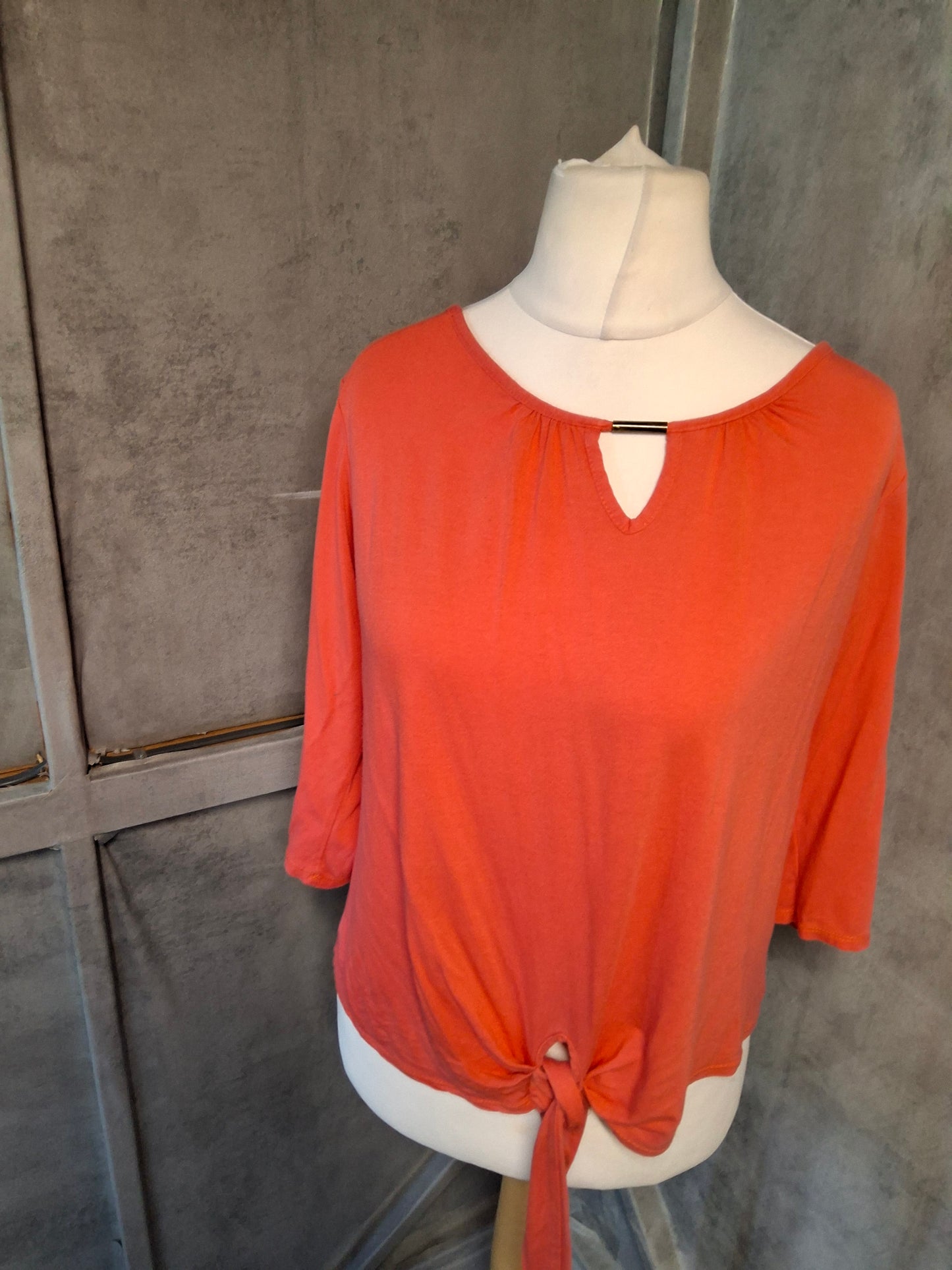 Wallis Orange-Red Tie Front Top โ Size M (Fits size 10/12) โ Viscose