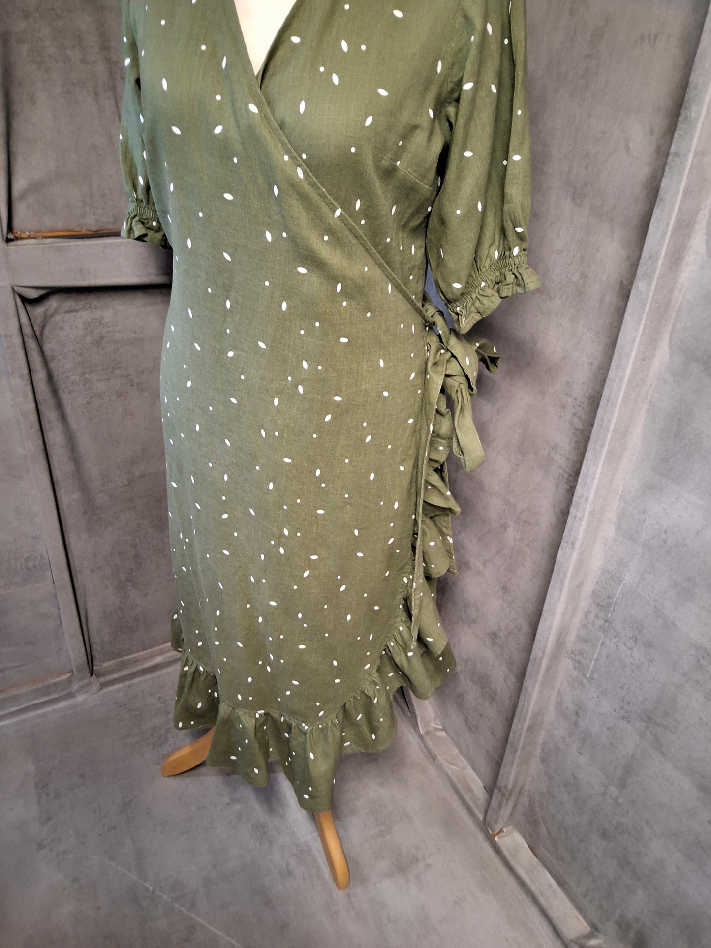 Next Petite Khaki Green Midi Wrap Dress – Size 12P – Linen Blend – NWT RRP £40