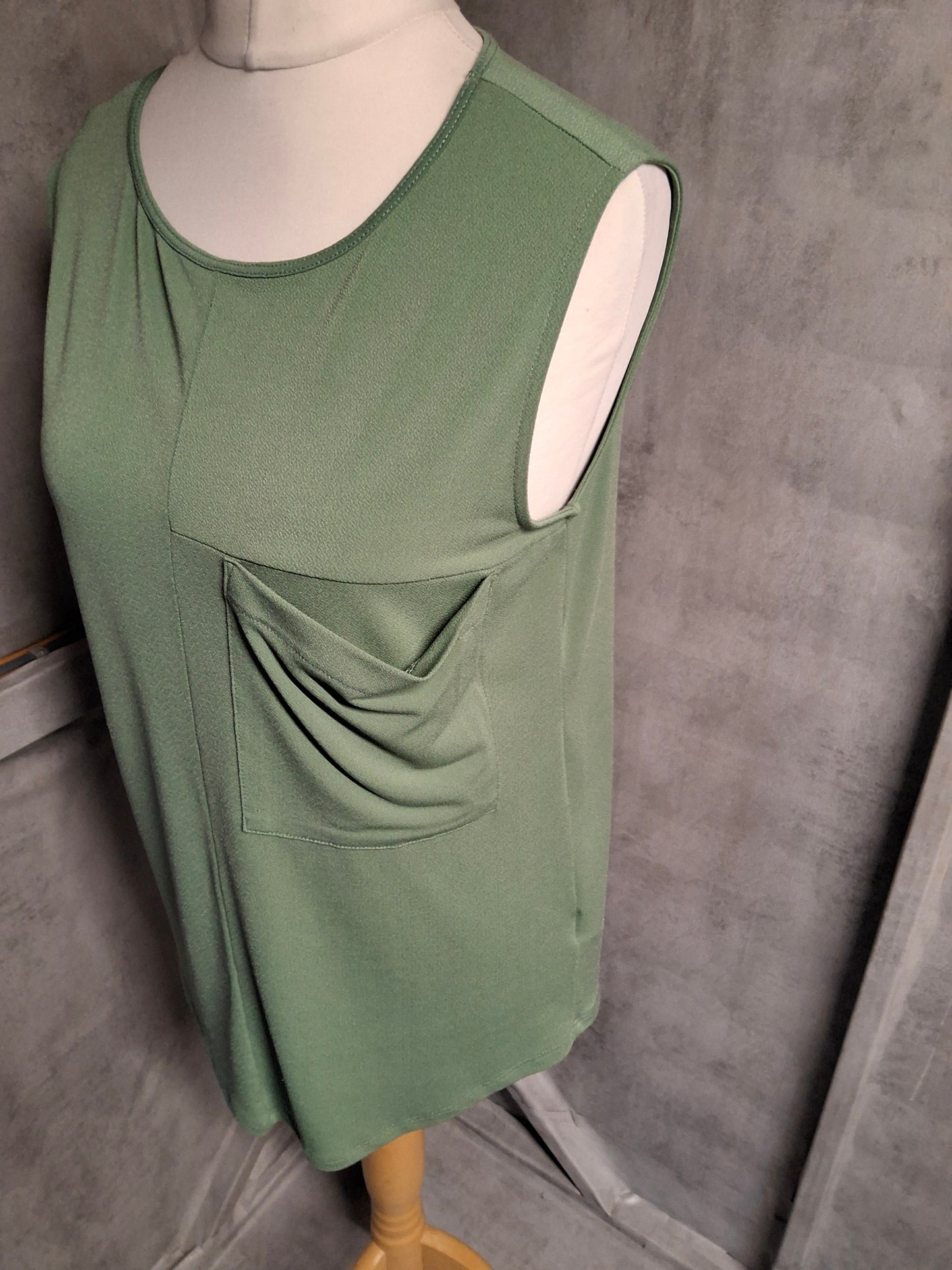 Next Khaki Sleeveless Top β Size 8 β Relaxed Fit β Stretch Fabric β Pocket Detail