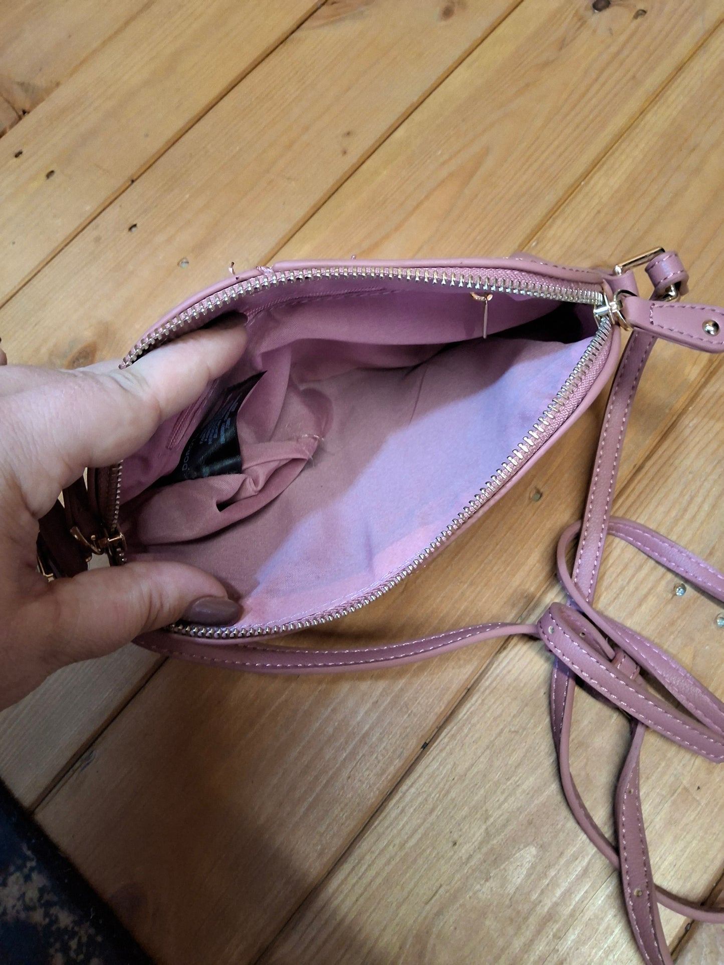 Pink, pretty & practical π | Dorothy Perkins crossbody bag