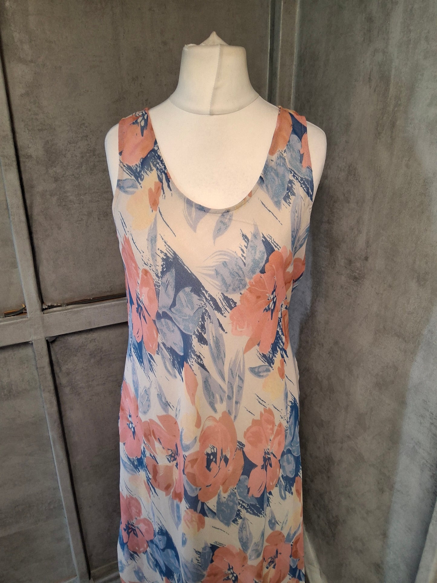 Aldini Floral Layered Maxi Dress โ Size 12 Sleeveless Summer Style