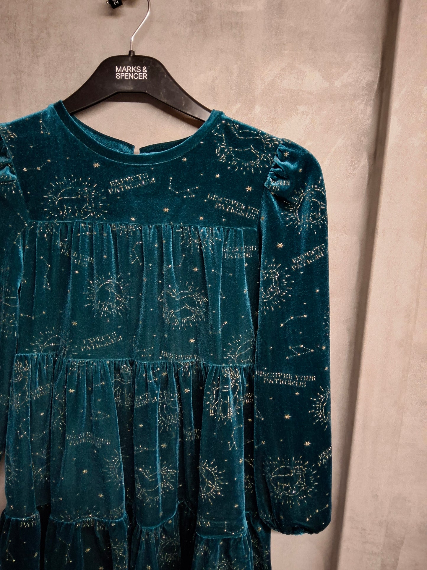 M&S Girls Harry Potter Green Velvet & Gold Glitter Dress – Age 9-10 Years