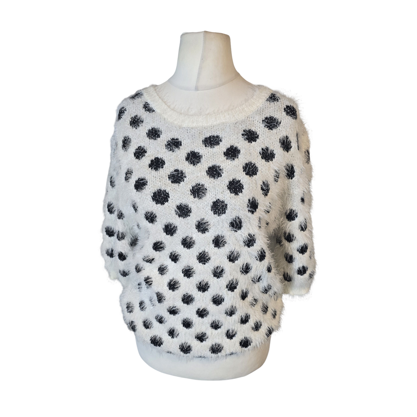 Primark White & Black Fluffy Polka Dot Jumper – Size 14 – 3/4 Sleeves