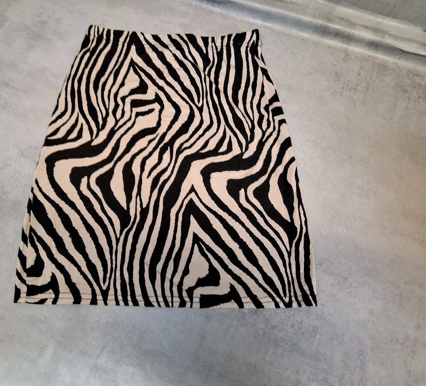 Mini Skirt Bundle Size 8 β PLT, George & Dorothy Perkins β Floral, Geo & Zebra Print