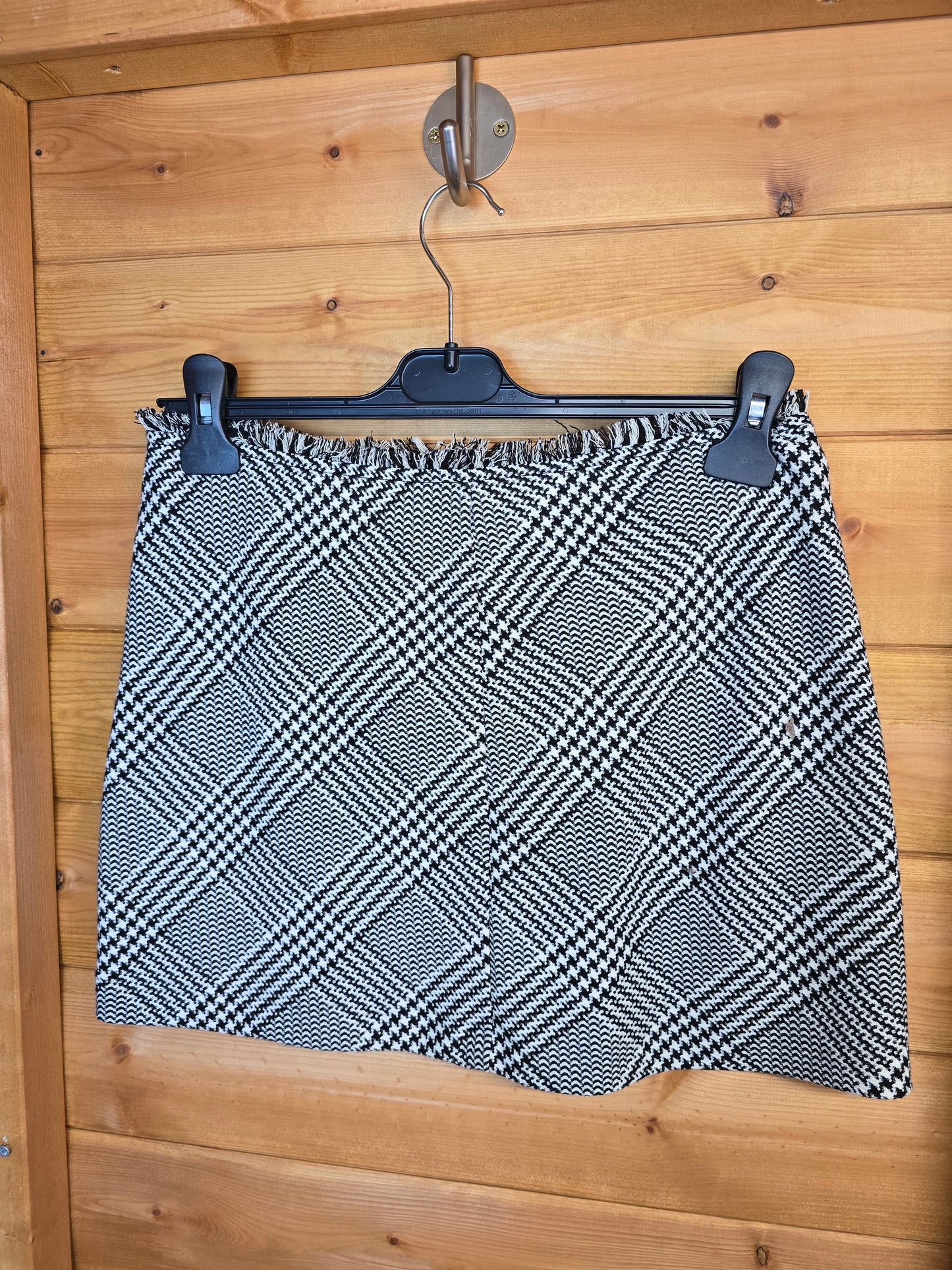 Zara Grey & Black Checked Mini Skirt - Size S (UK Size 8)