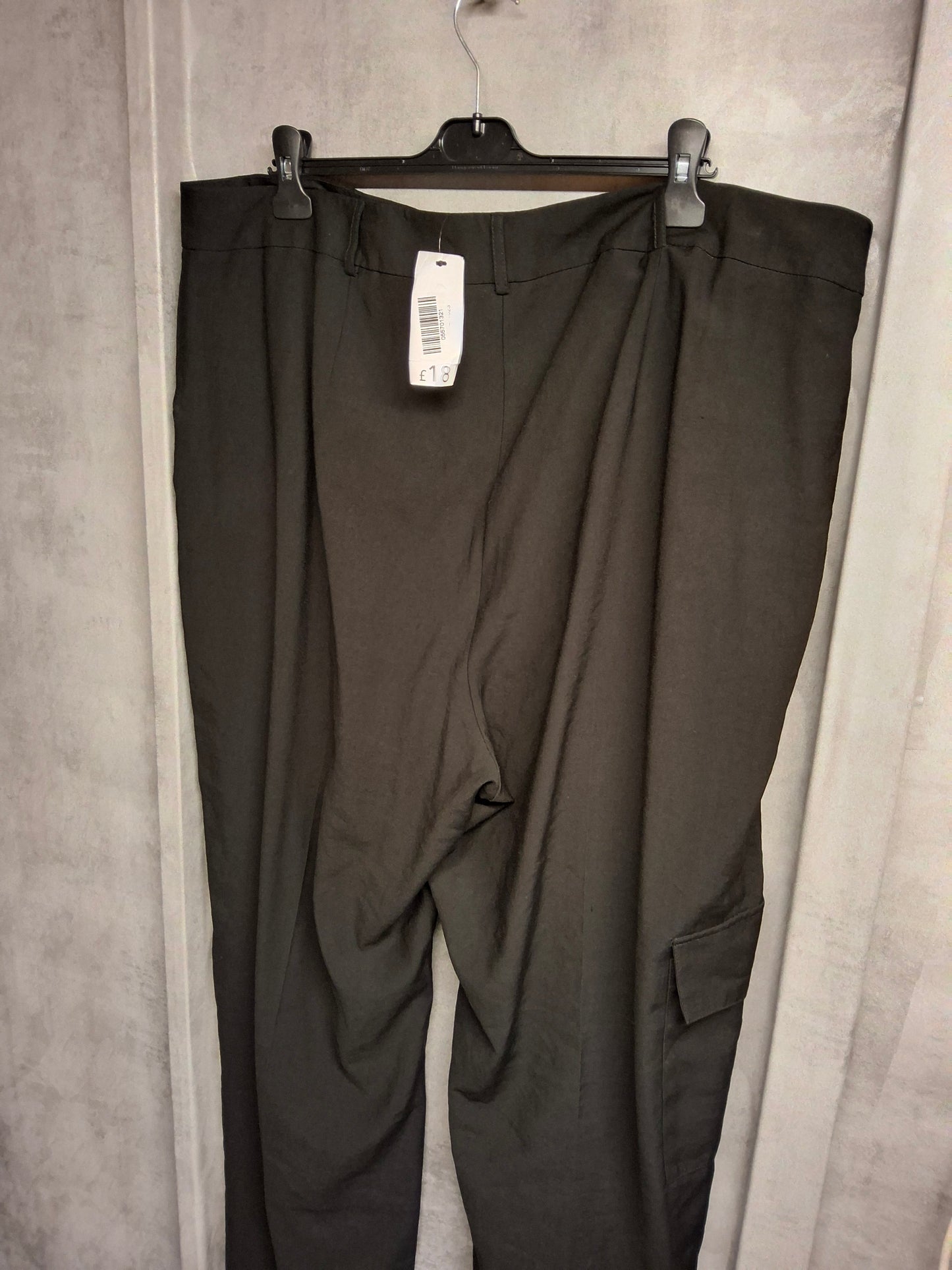 π€ George Wide-Leg Black Trousers β Size 24 & Serving Drama π€