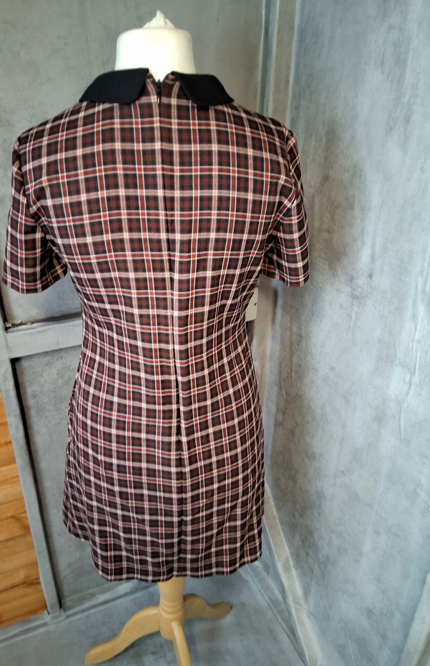 George Red & Black Tartan Collared Dress | Size 12 | Plaid Knee-Length Dress | Vintage Vibes