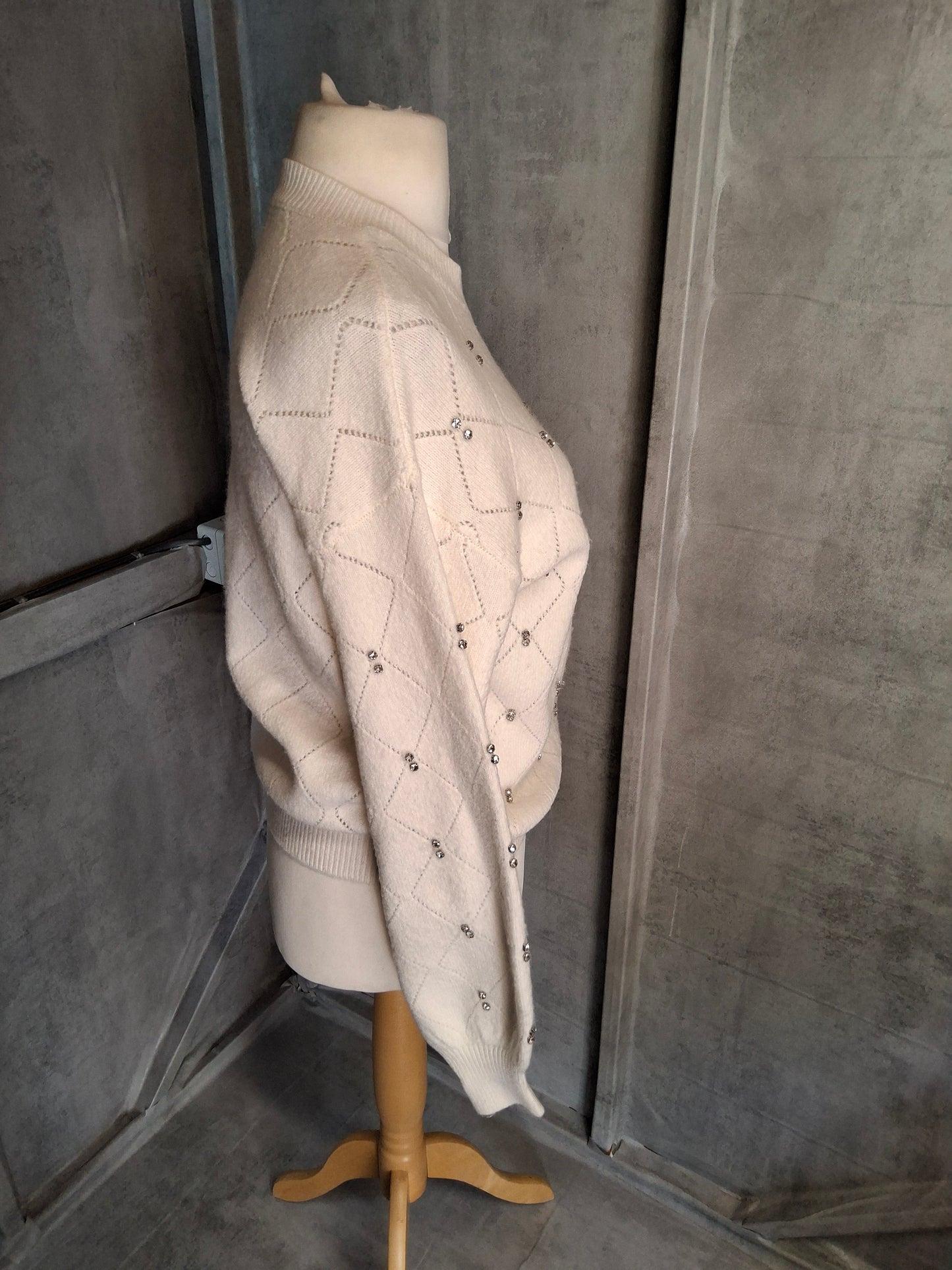Matalan White Jumper with Diamanté Detail – Size M (UK size 10/12)