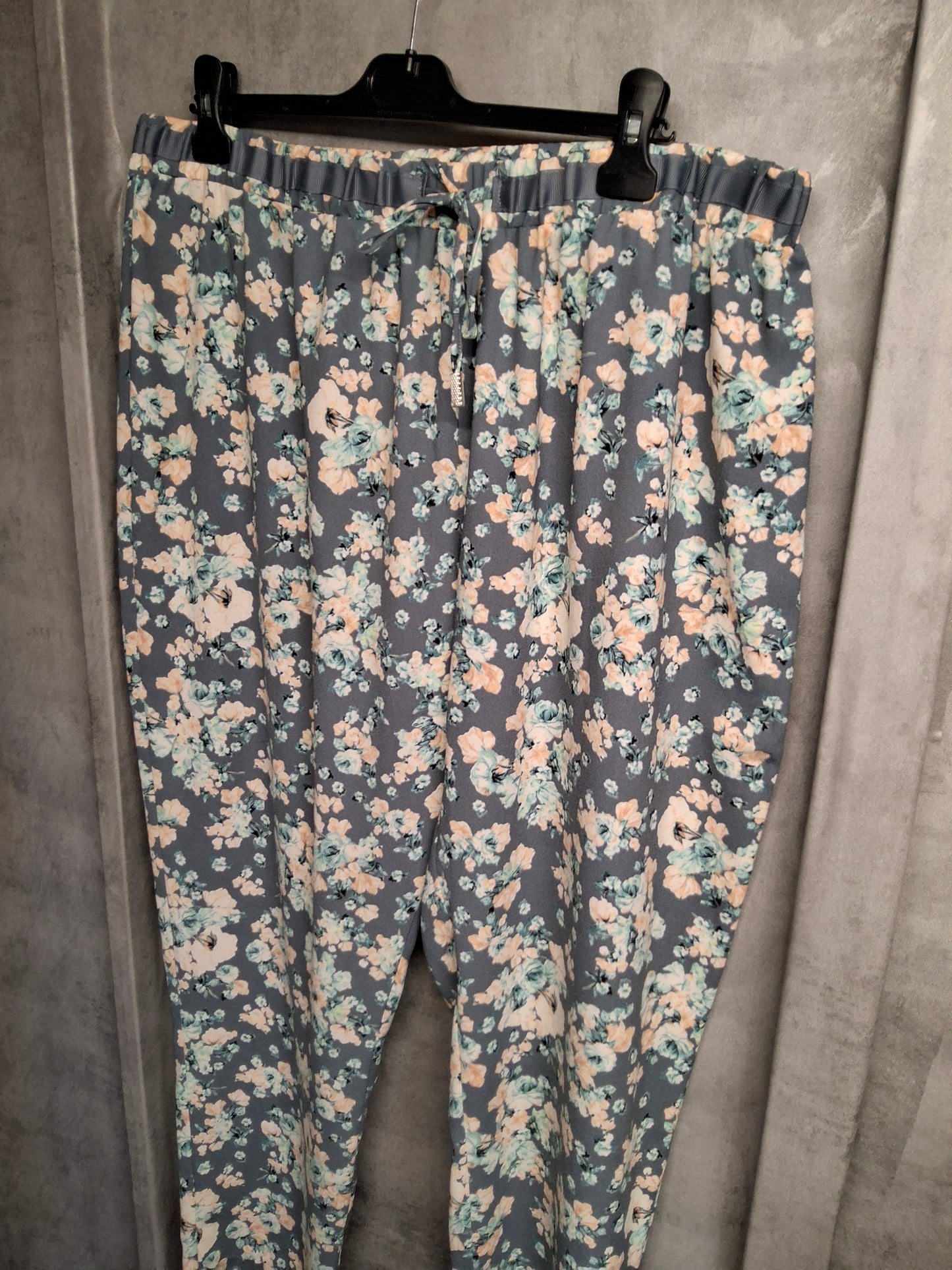 George Grey Floral Slim Leg Trousers β Size 18 β Elastic Waist β NWT