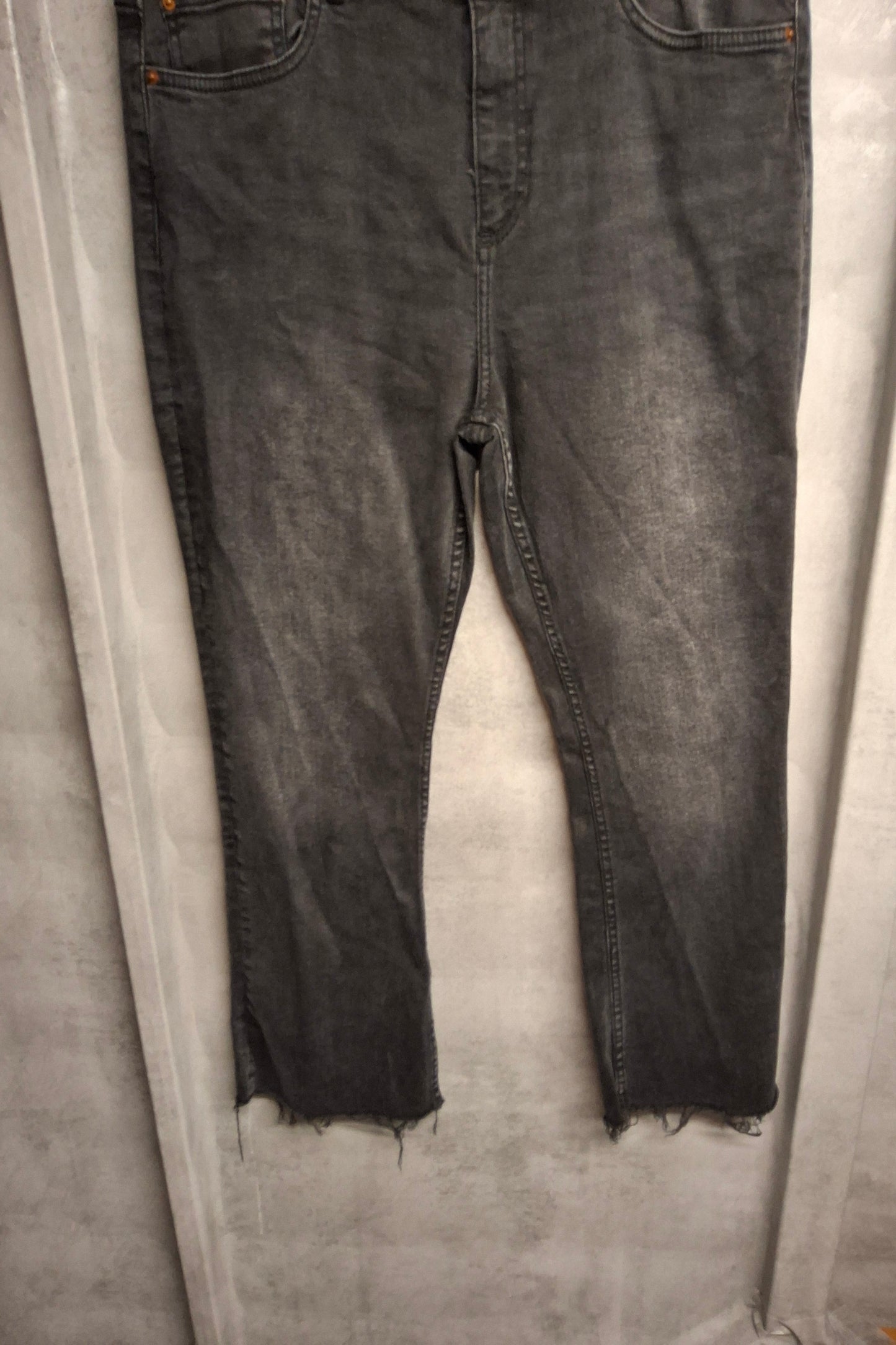 Primark Black Bootcut Jeans with Frayed Hems – Size 16