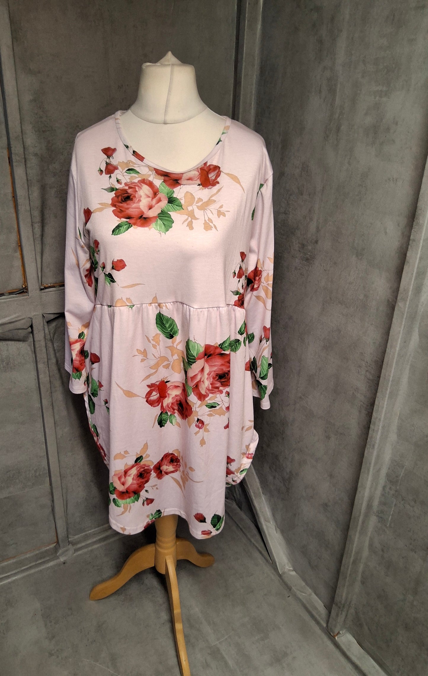 Pink Rose Floral Longline Top β Size XL (UK 14/16) β Stretchy & Comfy
