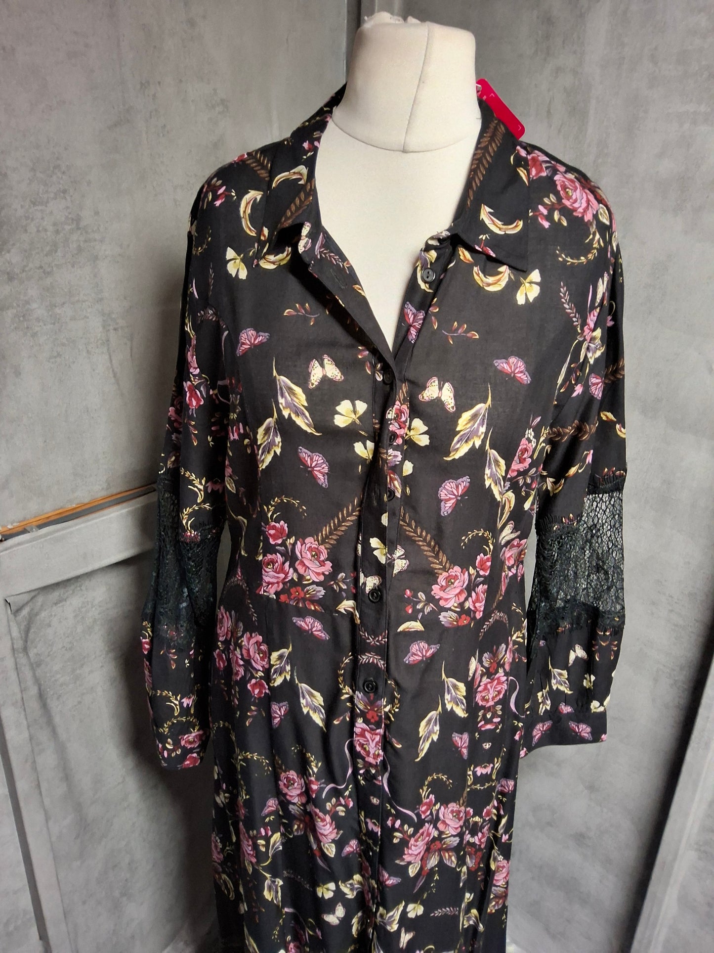 Together Black Floral & Butterfly Maxi Shirtdress β Size 14 β NWT