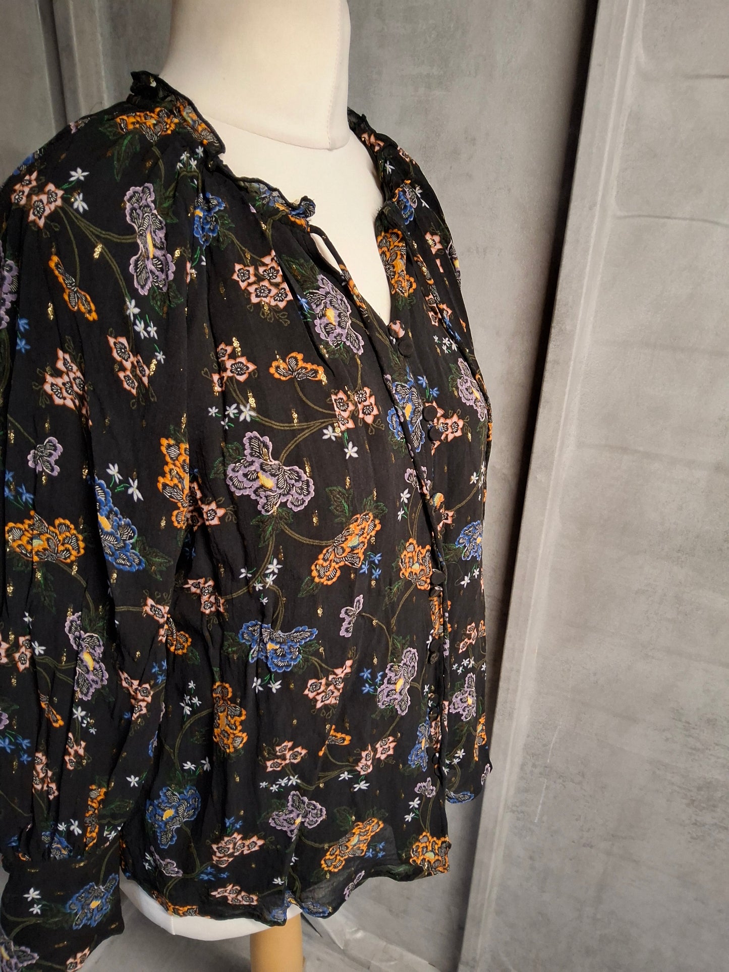 Per Una Black Floral Blouse – Size 14 – Autumn Colours, Glitter & Frill Collar