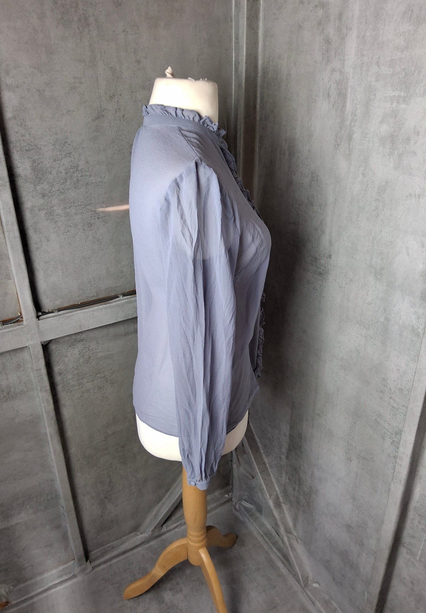 Boden Light Blue 100% Silk Ruffle Blouse – Size 10 Slightly Sheer