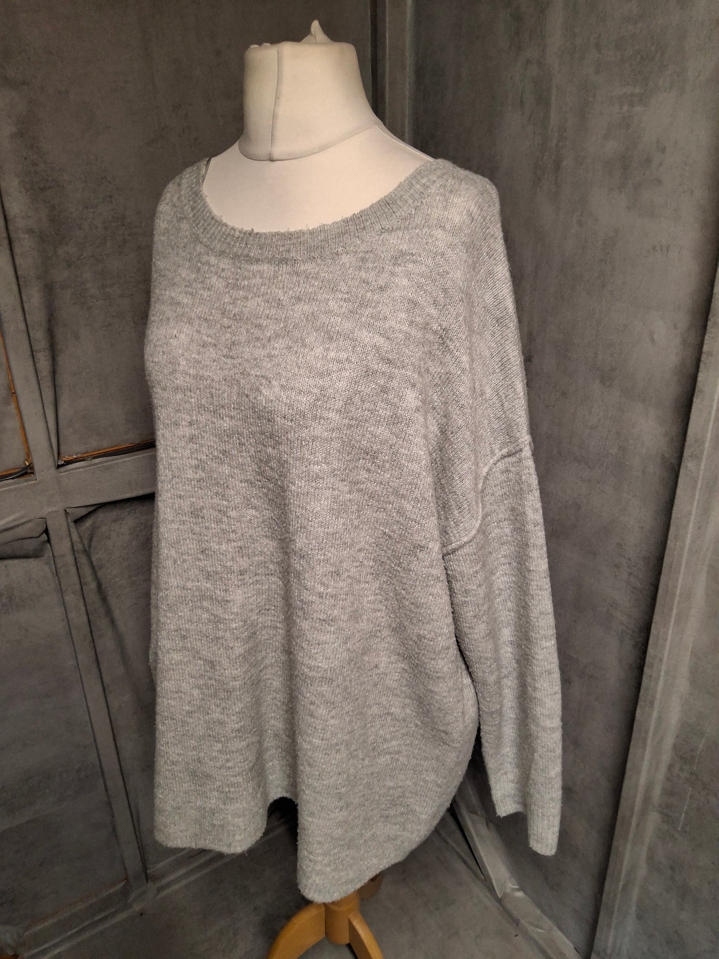 George Grey Relaxed Knitted Jumper – Size 20/22 – Cosy Everyday Layer
