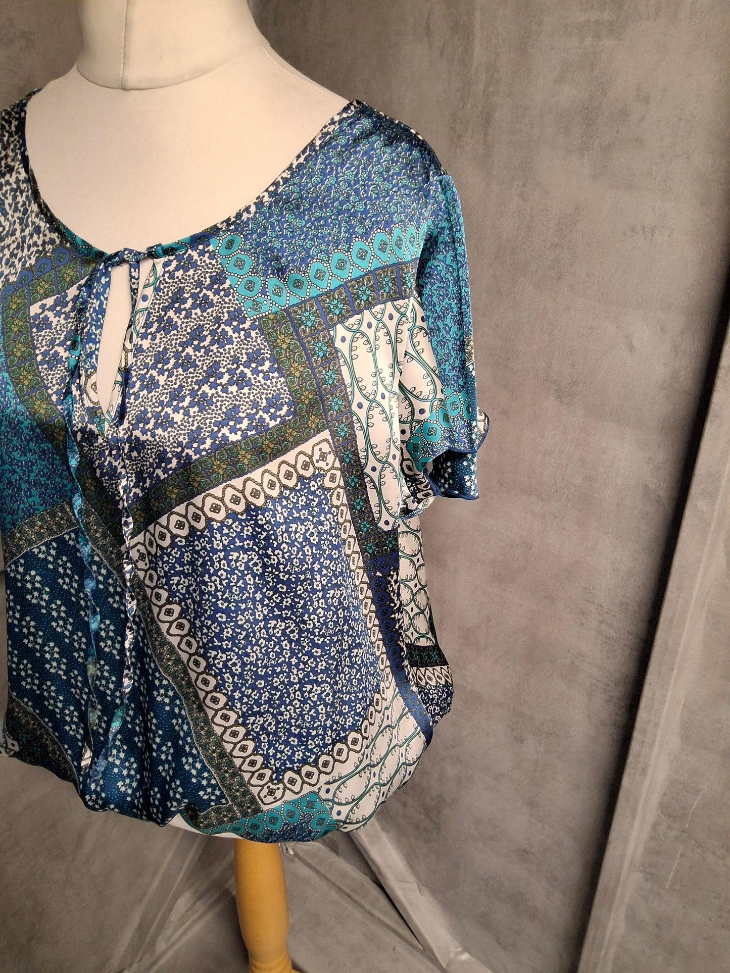 Wallis Blue Boho Patchwork Tie-Neck Top – Floaty & Flattering – Size L (UK size 14/16)