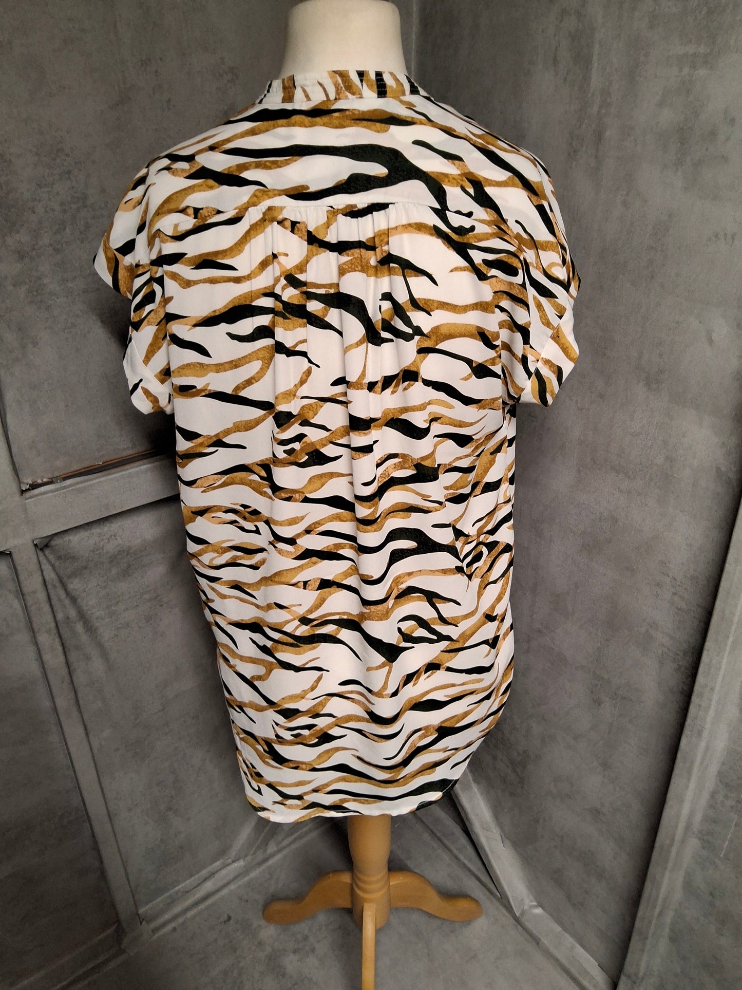Hilary Radley Animal Print Blouse – Size S (UK size 8–10)