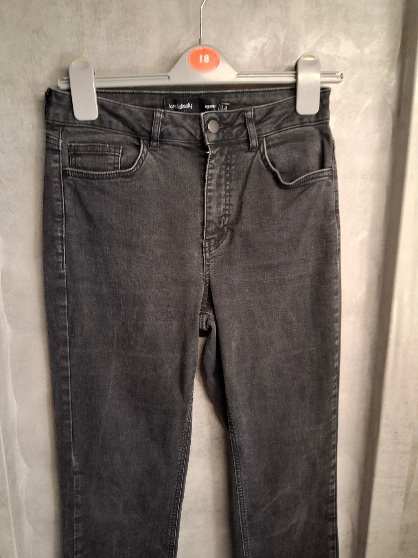 Long Tall Sally Black High-Waist Straight Leg Jeans – Size 12 – Tall Fit Perfection