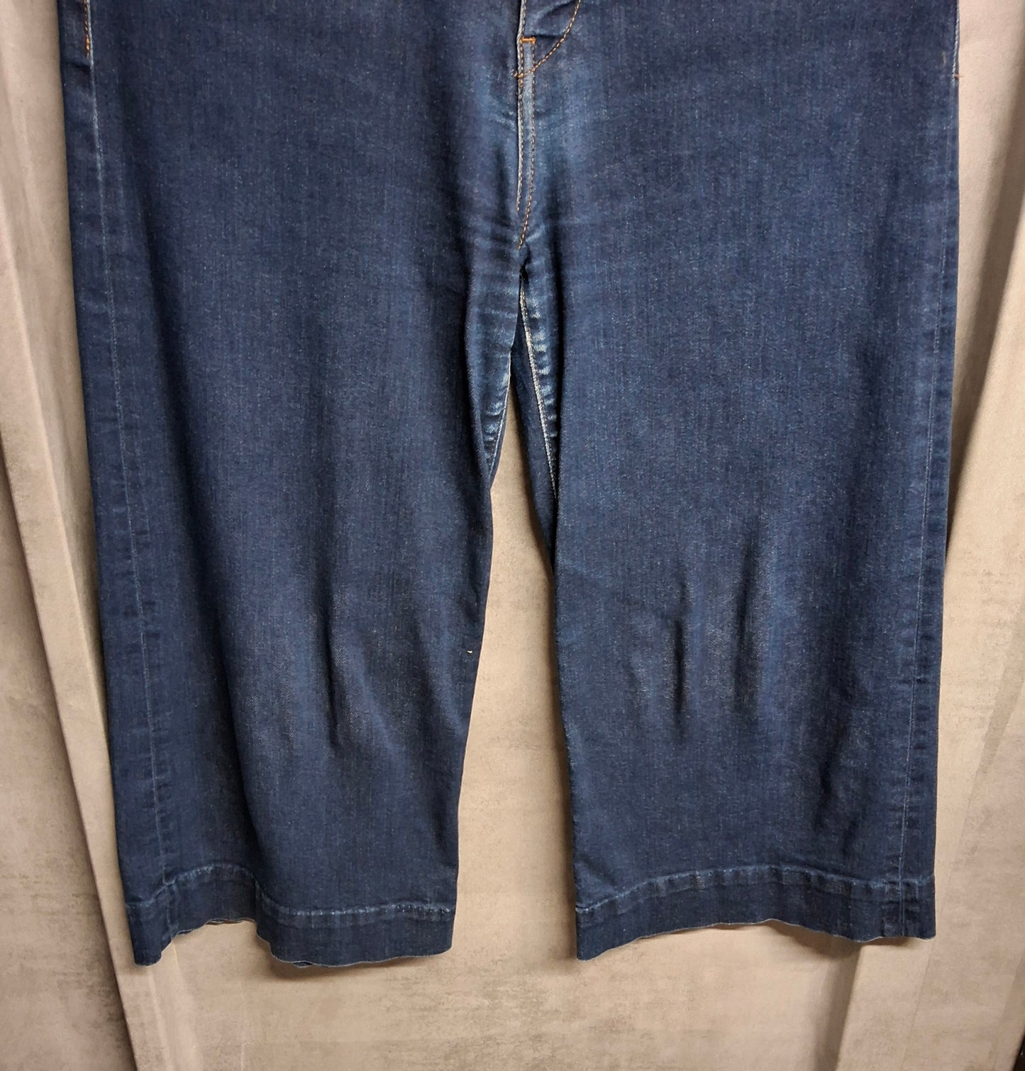 Pepe Jeans High Waist Cropped Flare – Size 31W (UK size 12/14) – Blue Denim – Smart-Casual Essential