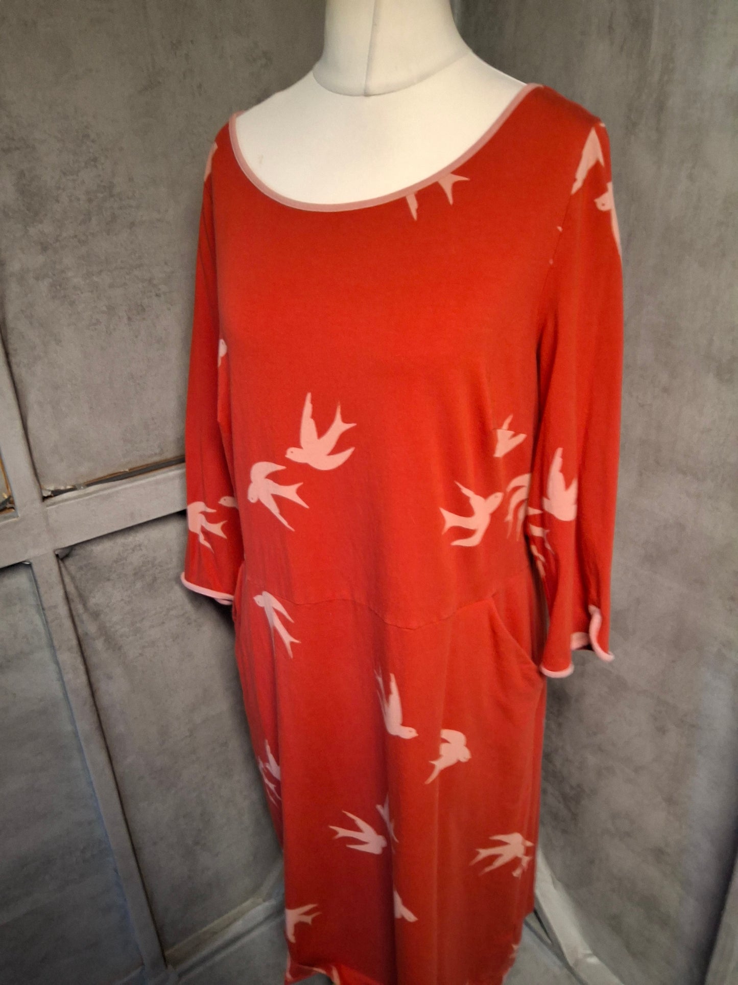 Boden Red Bird Print Midi Dress – Size 18 with Pockets!