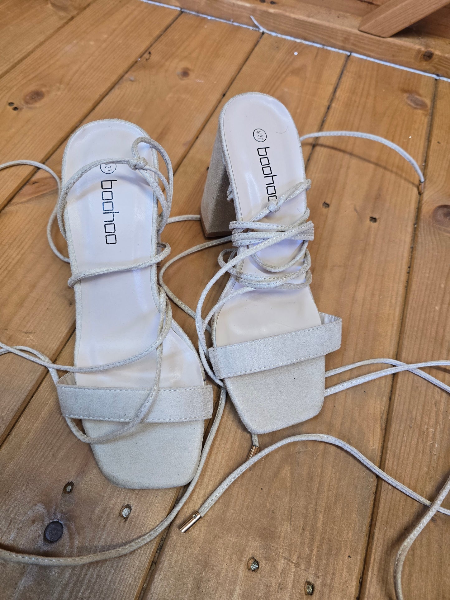 Boohoo Beige Gladiator Block Heel Sandals – UK Size 4, 3.5" Heel, Suede Look