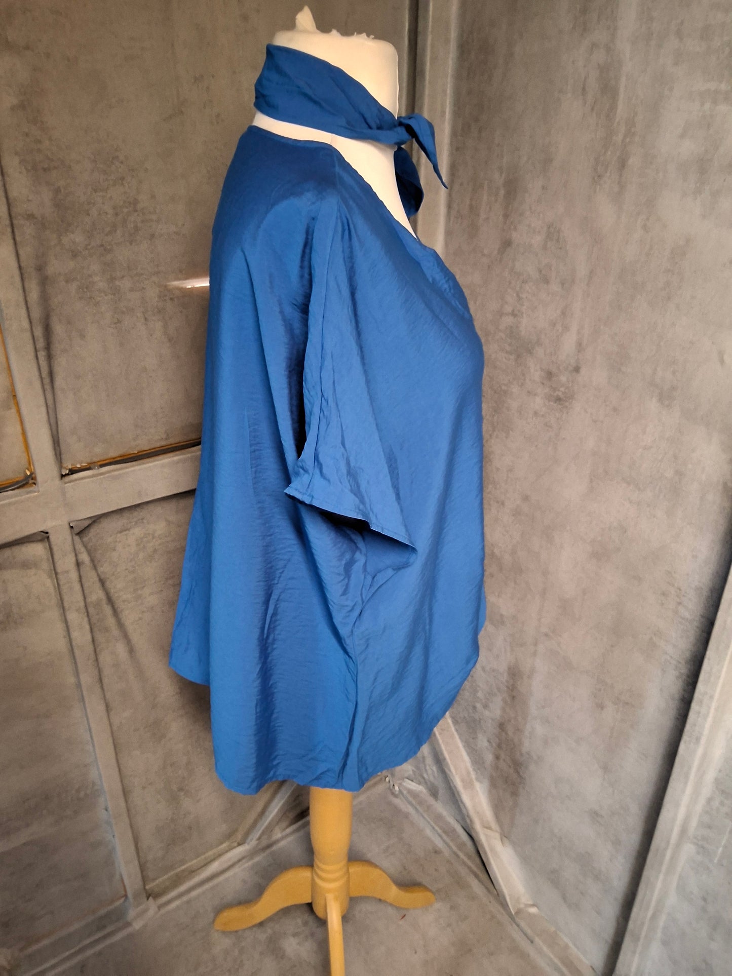 F&F Blue Short Sleeve Top with Neck Tie – Size 18 | NWT | Ruched Front | Viscose Blend