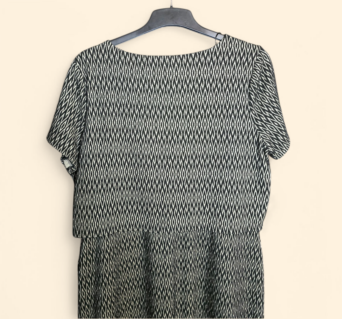 Primark black & beige patterned short sleeved dress size 18 New