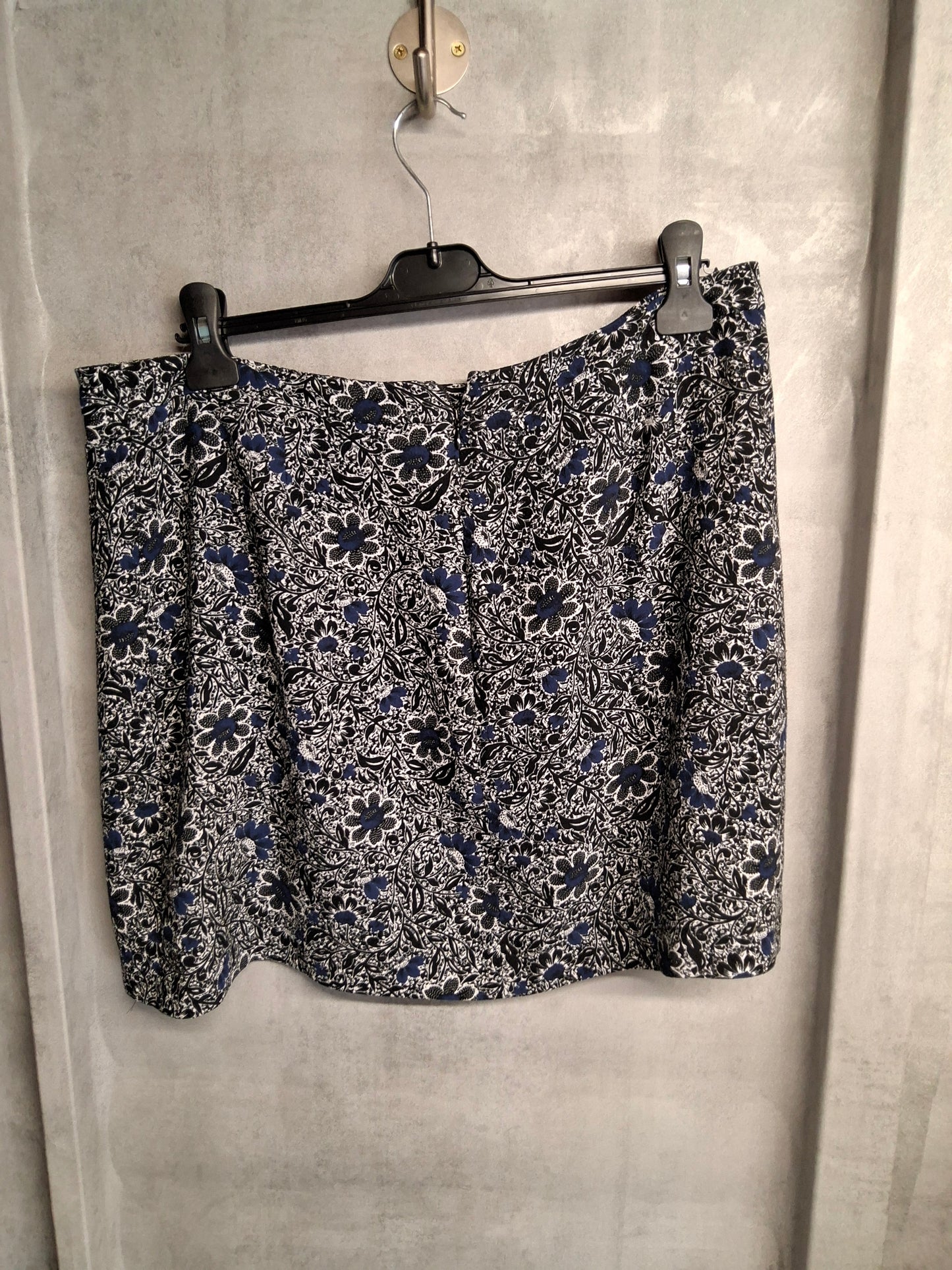 Next Black & Blue Floral Mini Skirt Size 16 – Lightweight, Back Zip, 100% Polyester, Unlined