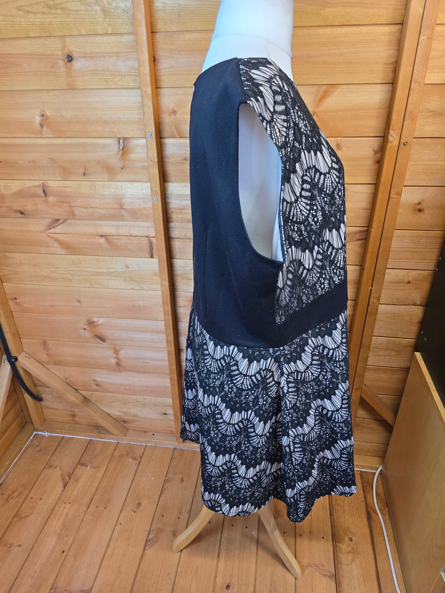 SimplyBe black & nude lace sleeveless midi dress size 24