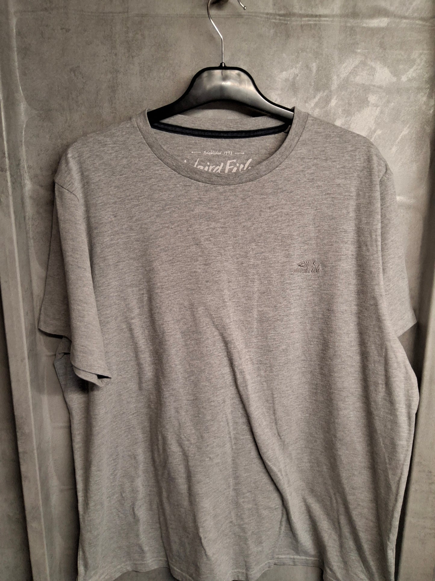 Weird Fish Men’s Grey T-Shirt – Size XL – Cotton & Polyester – Casual Short Sleeve Top