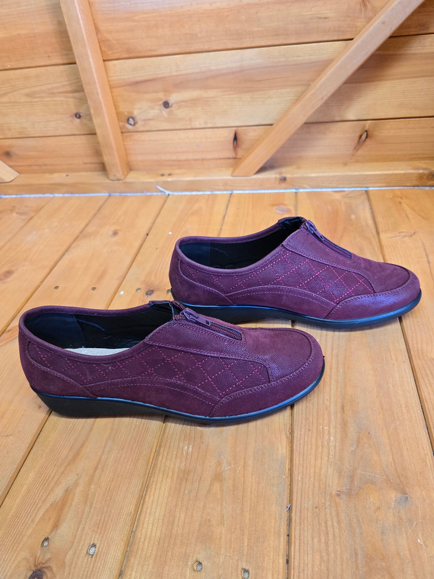 Damart Burgundy Zip-Up Wedge Comfort Shoes – Size 8