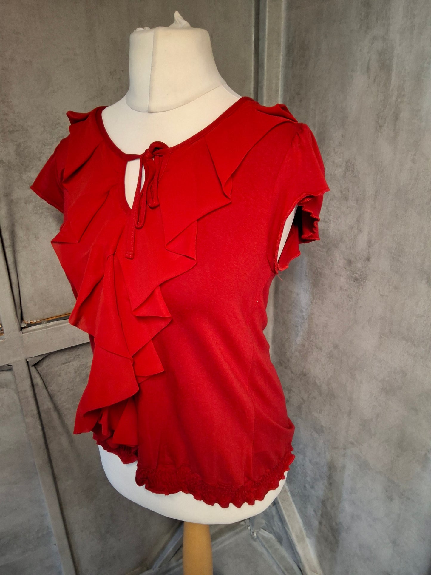 Debenhams Petite Red Ruffle Top – Size 12 | Short Sleeve, Tie Front & Flirty Statement Style