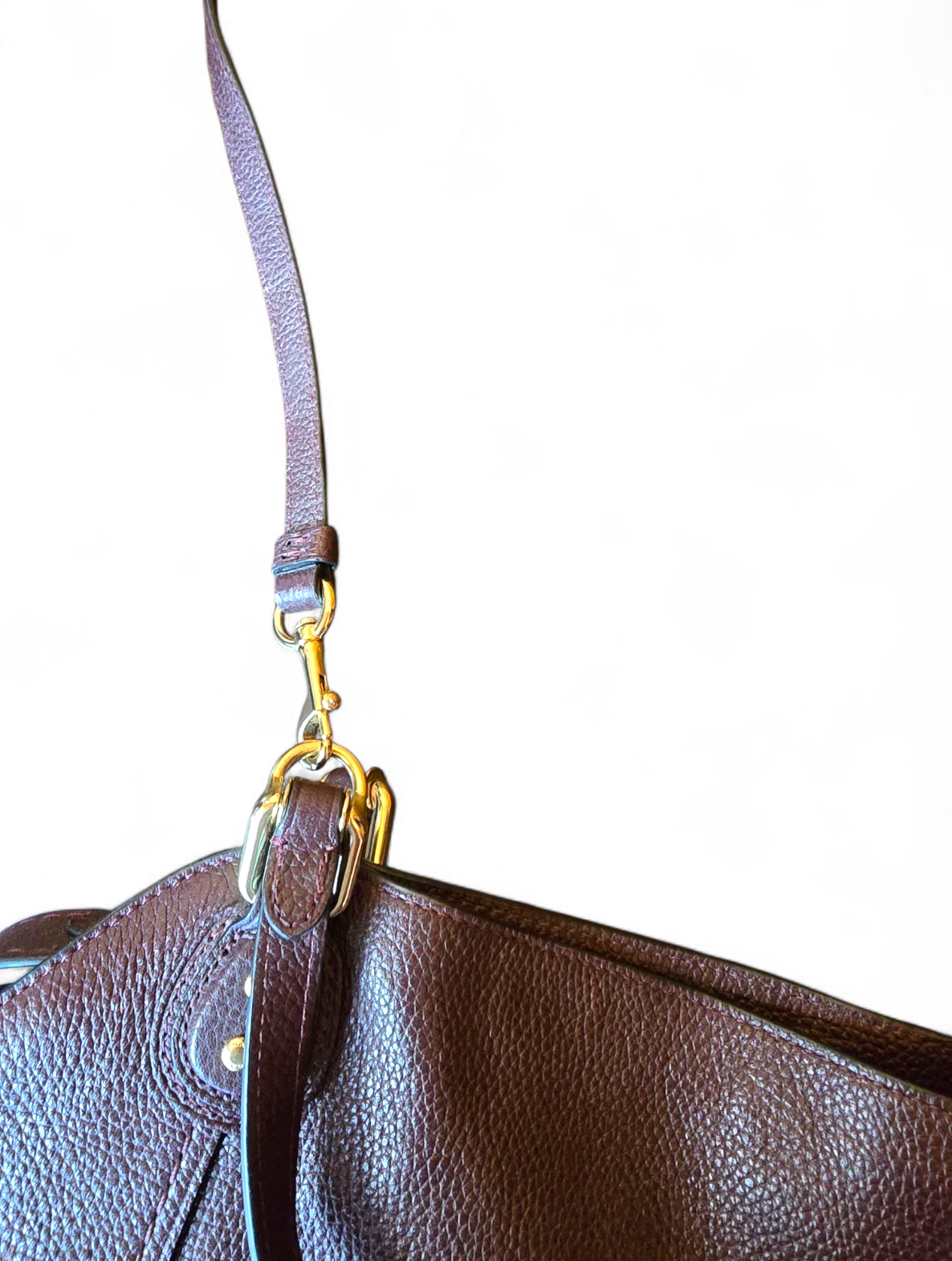 Coach Burgundy Brown Leather Handbag – Medium Size, Adjustable Strap, Creed Patch D1880-57124