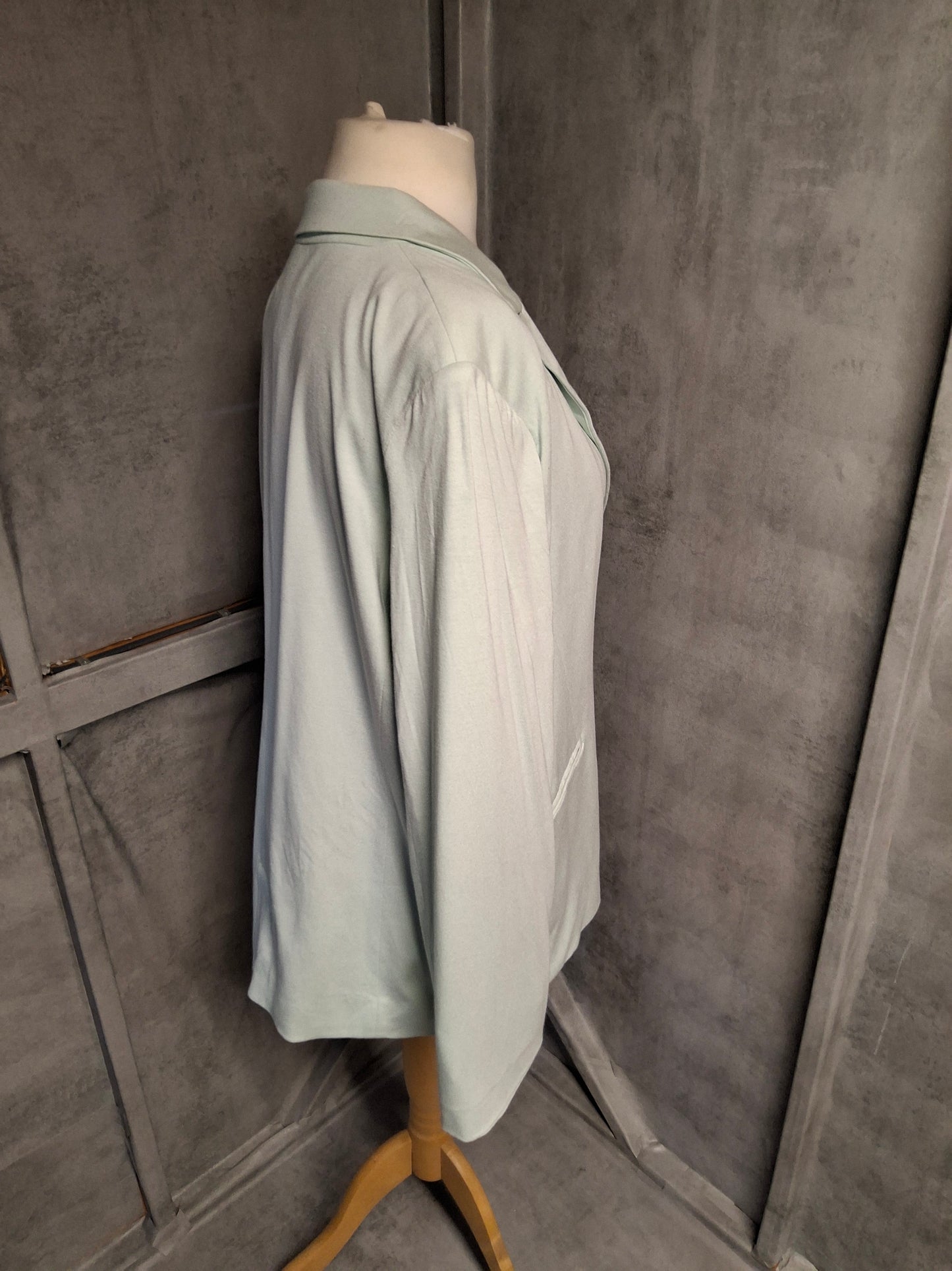 Matalan Mint Green Blazer – Size 20 – Fresh & Flowy