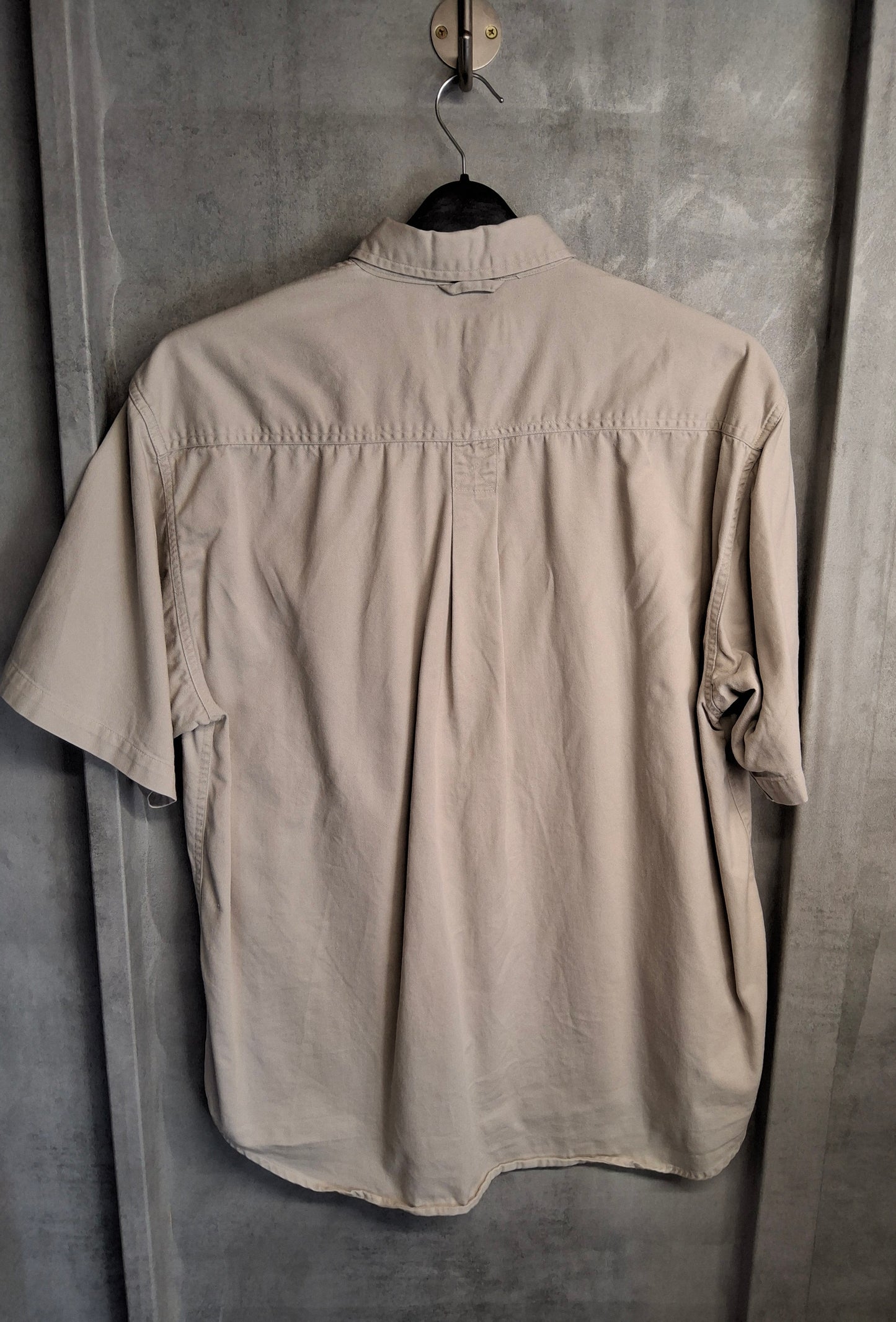 Men's Vintage 90s Timberland beige 100% cotton short sleeved shirt Large