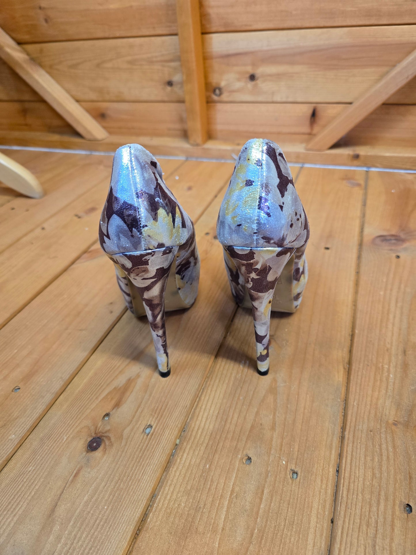 Sergio Todzi Silver, Purple & Yellow Floral Platform High Heels UK 4 – Metallic 13cm Heel