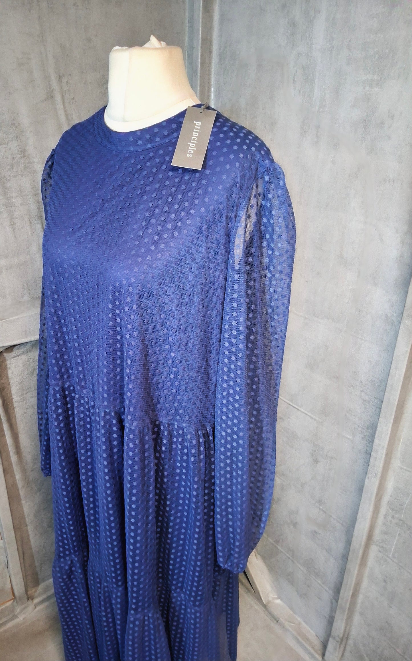 Principles Blue Embossed Polka Dot Tiered Midi Dress ā UK 22 ā NWT