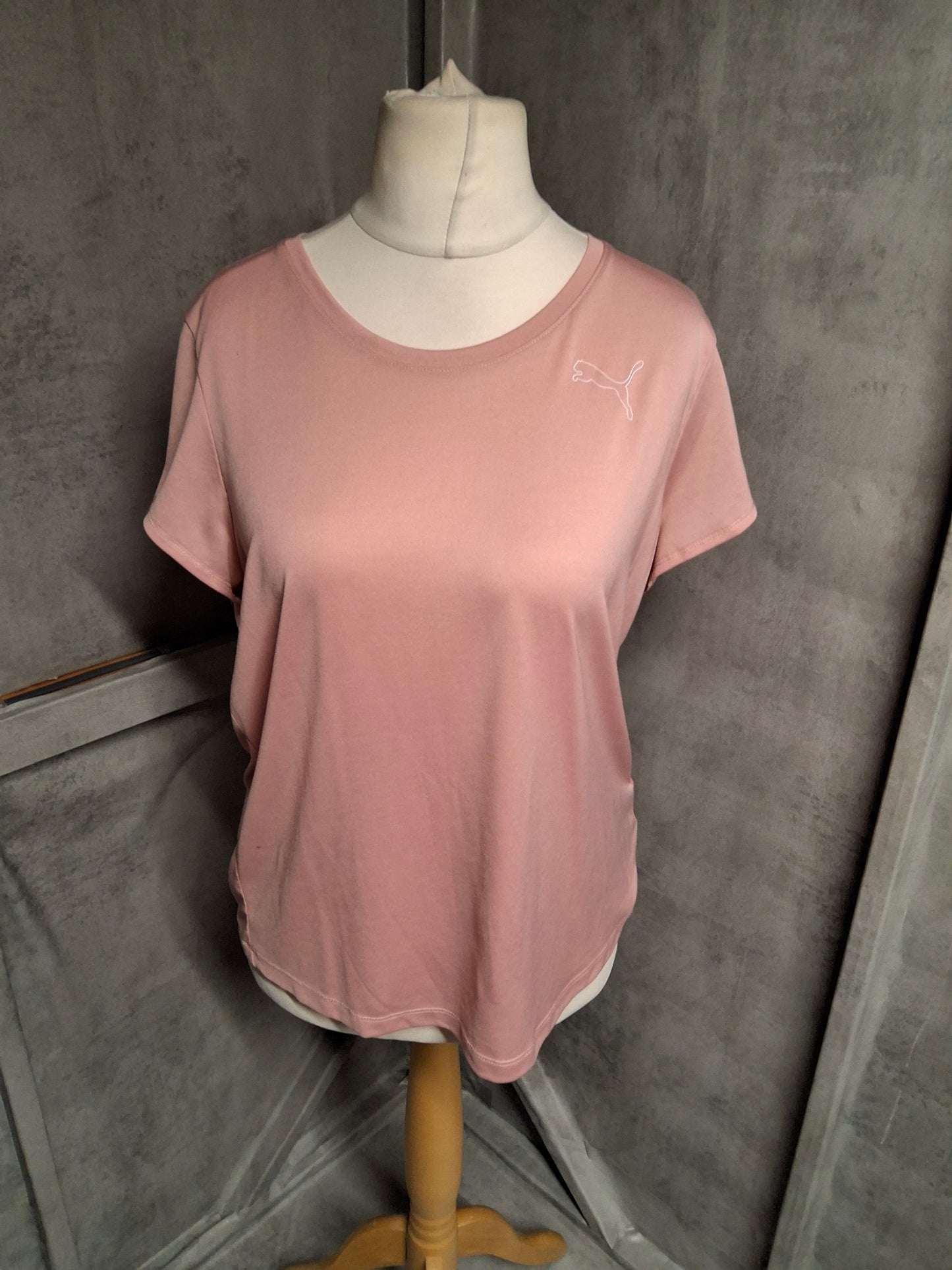 Puma Pink Logo T-Shirt – Size UK 14