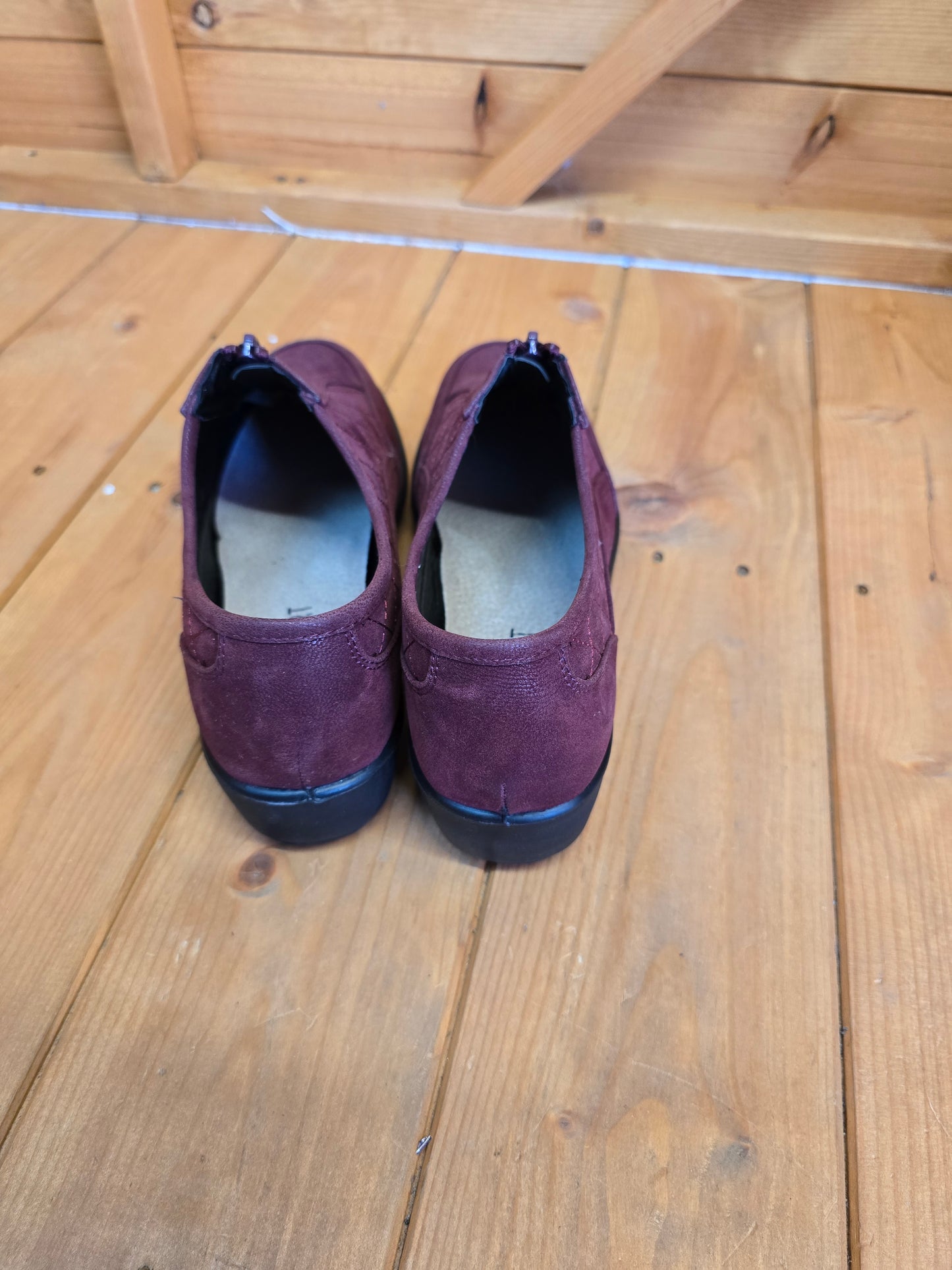 Damart Burgundy Zip-Up Wedge Comfort Shoes – Size 8