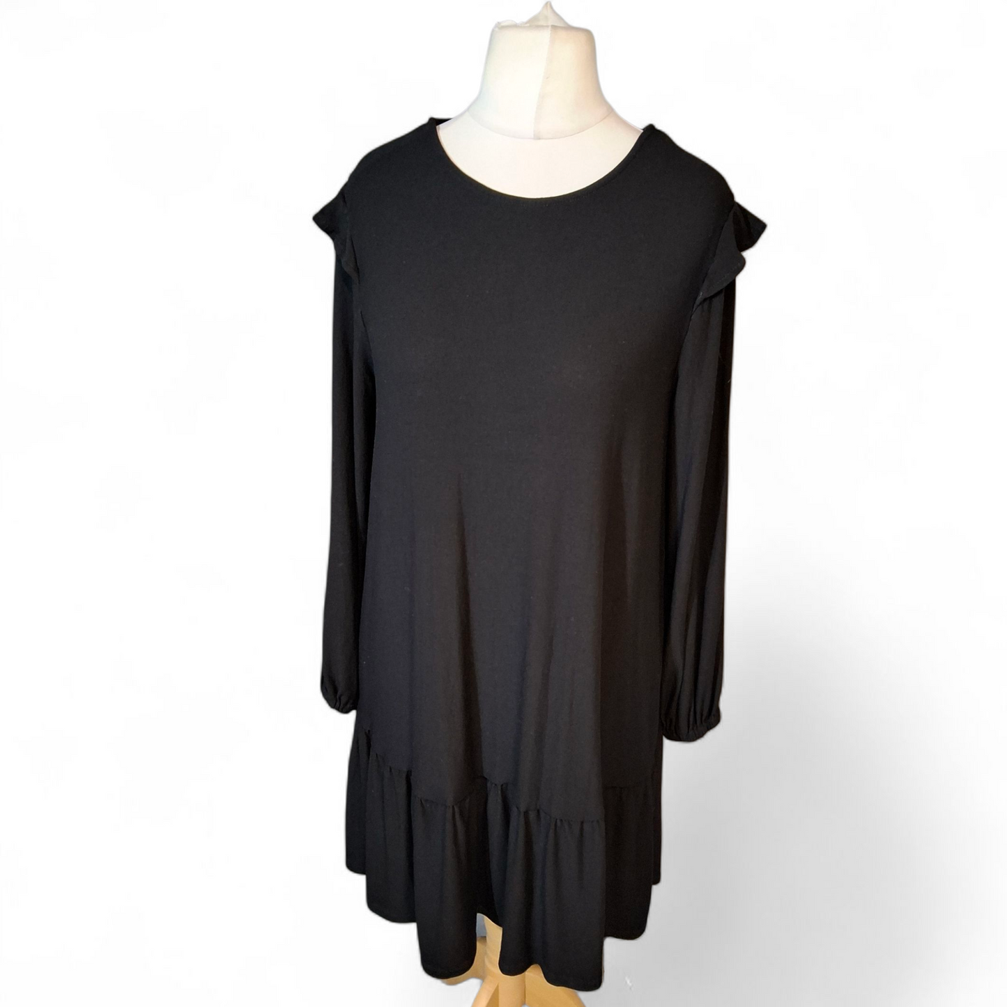 F&F Black Frill Hem Dress ā Long Sleeve Casual Style ā Size 14