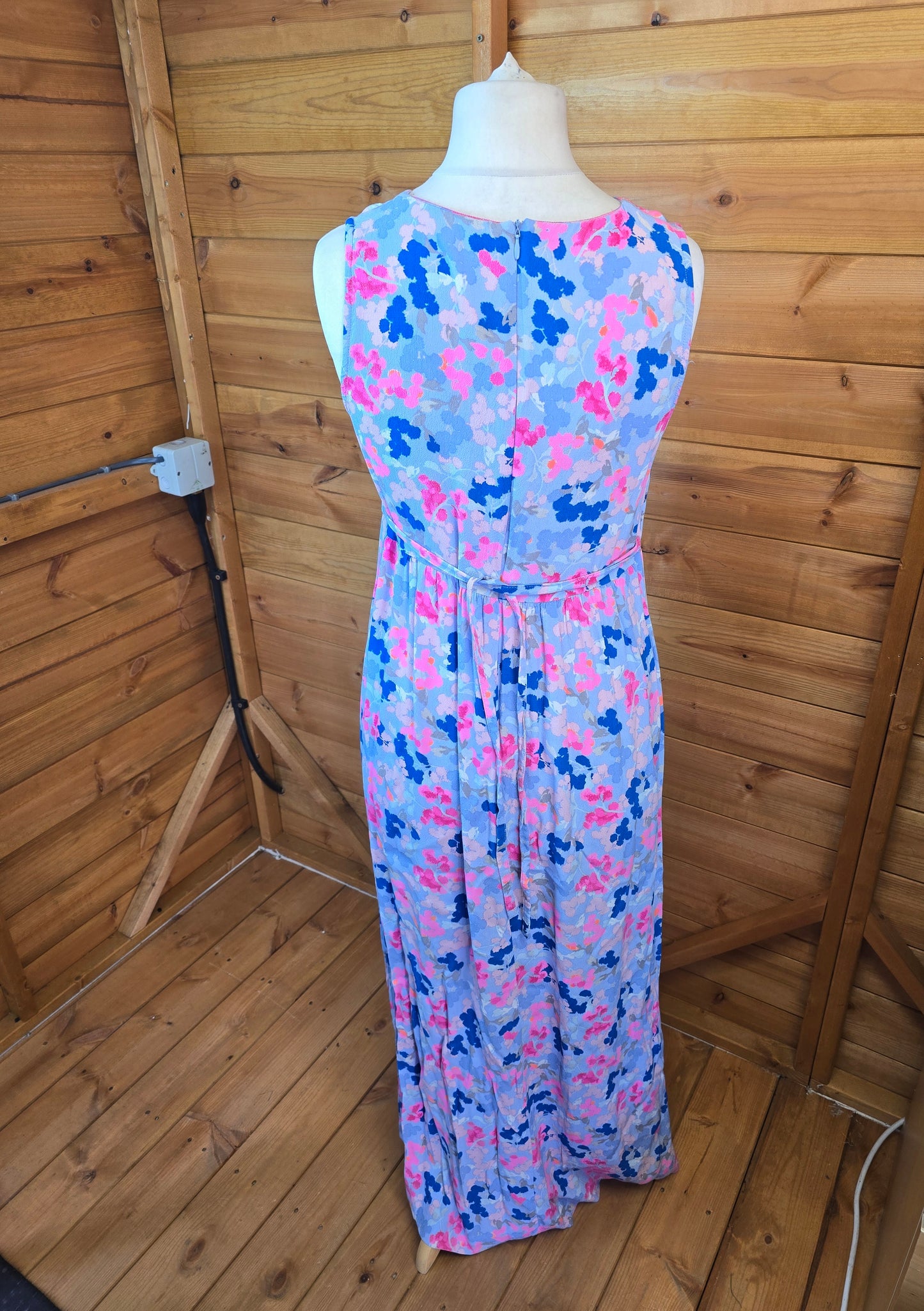 Joules Blue Pink Floral Maxi Dress ā Size 12 ā Viscose š