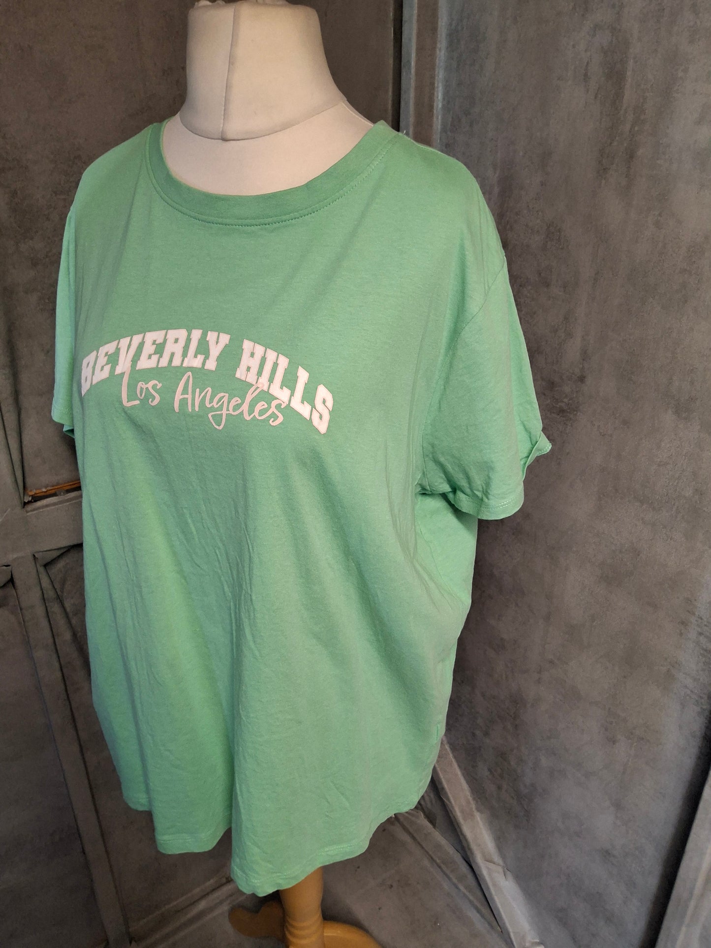 Primark Green Beverly Hills Graphic T-Shirt β Size 22/24 β Relaxed Fit