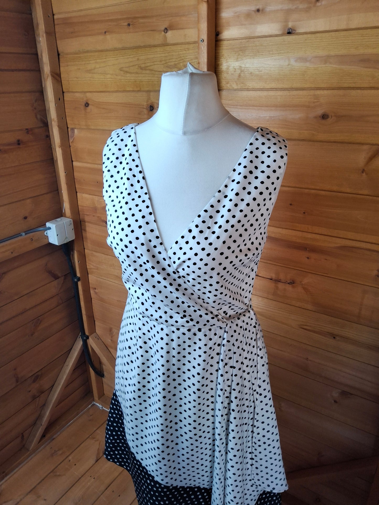Lavish Alice Black & White Polka Dot Midi Dress – Size 12, Sleeveless, V-Neck, Asymmetrical Hem
